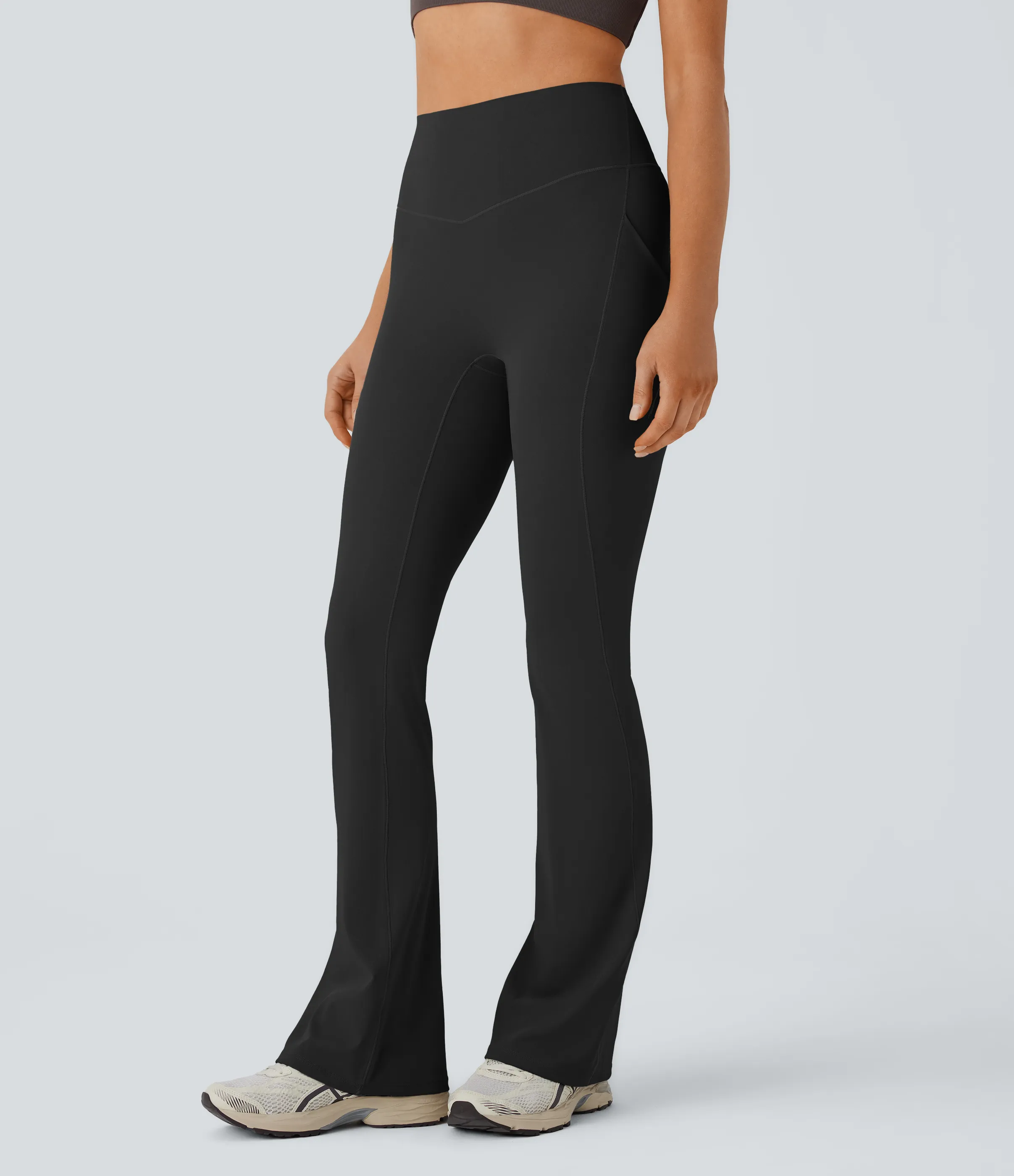 Halara Leggings Softlyzero™ QuickDry SoCinched yoga acampanado bolsillo lateral tiro alto control abdomen - Black - S(regular) sold by Halara product image thumbnail 2