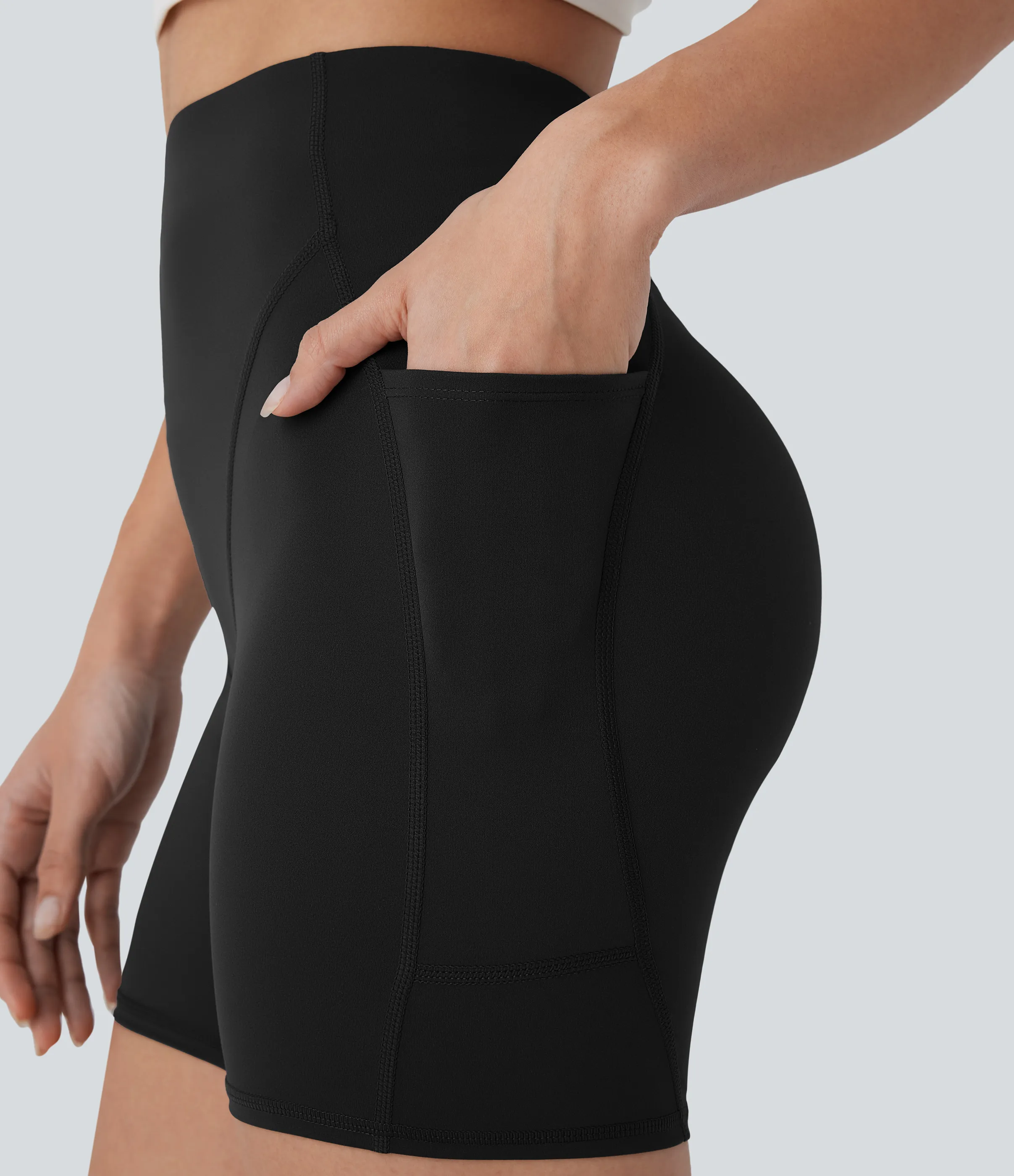 Halara Pantalón corto ciclista entrenamiento tiro alto bolsillo lateral 12.5cm - Black - XL sold by Halara product image thumbnail 5