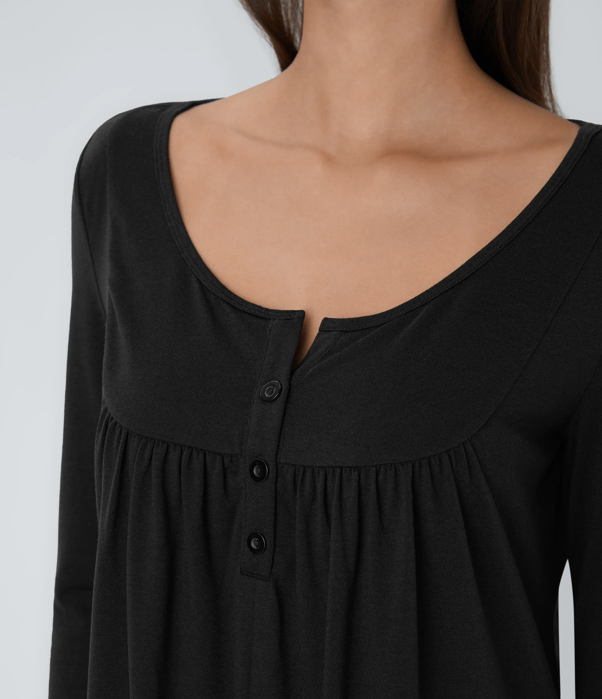 Halara Blusa cuello redondo botón manga larga plisada dobladillo curvo - Black - M sold by Halara product image thumbnail 5