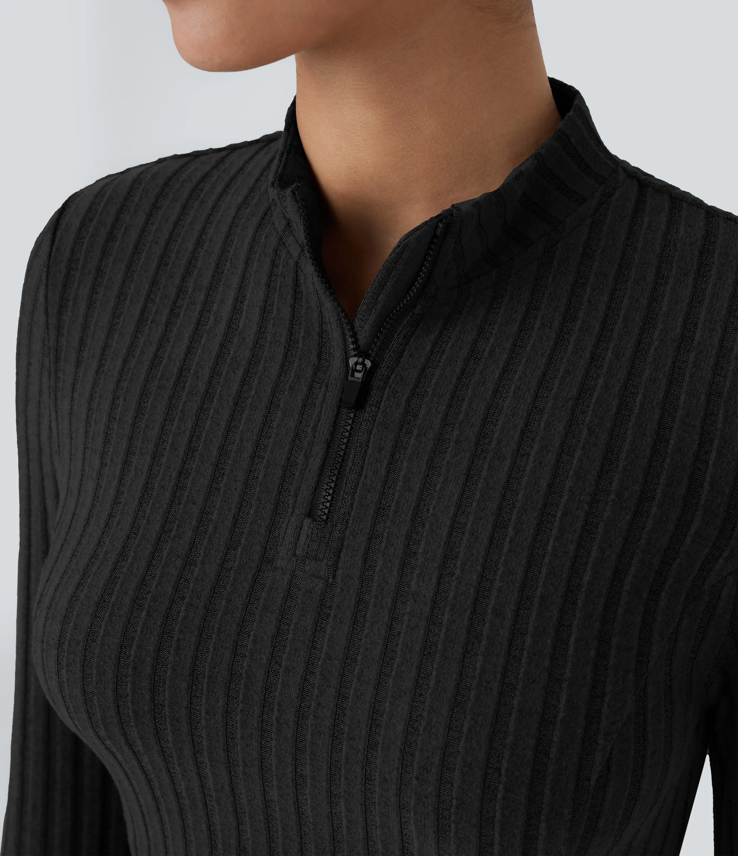 Halara Top corto manga larga cuello alto media cremallera acanalado - Black - XL sold by Halara product image thumbnail 5