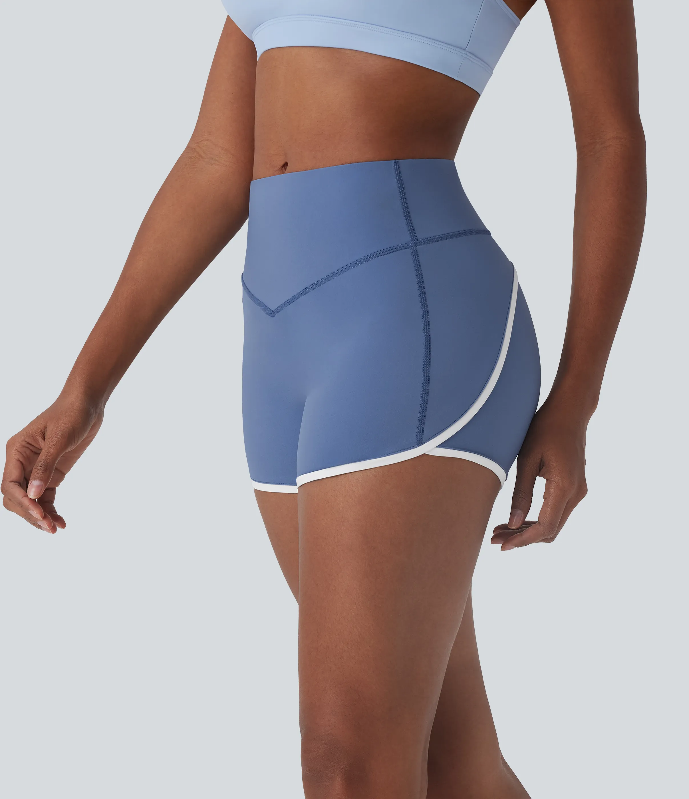 Halara Shorts de yoga moldeadores Softlyzero™ Airy de tiro medio con moldeador de abdomen, bloques de color y tacto frío de 7.5 cm - UPF50+ - Endless Sky - XL sold by Halara