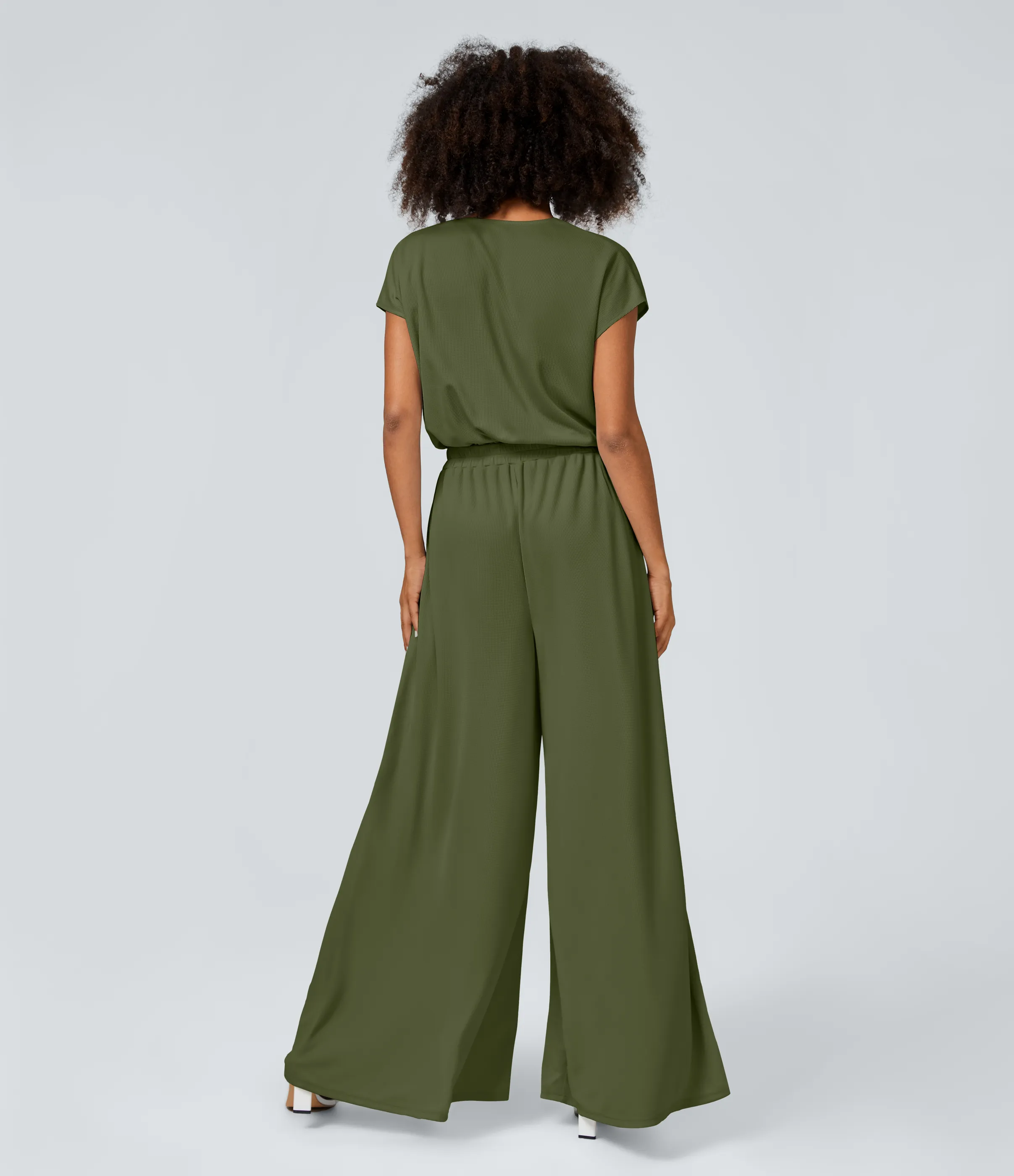 Halara Mono cuello V manga corta bolsillo lateral plisado pierna ancha - Sphagnum - M(regular) sold by Halara product image thumbnail 3