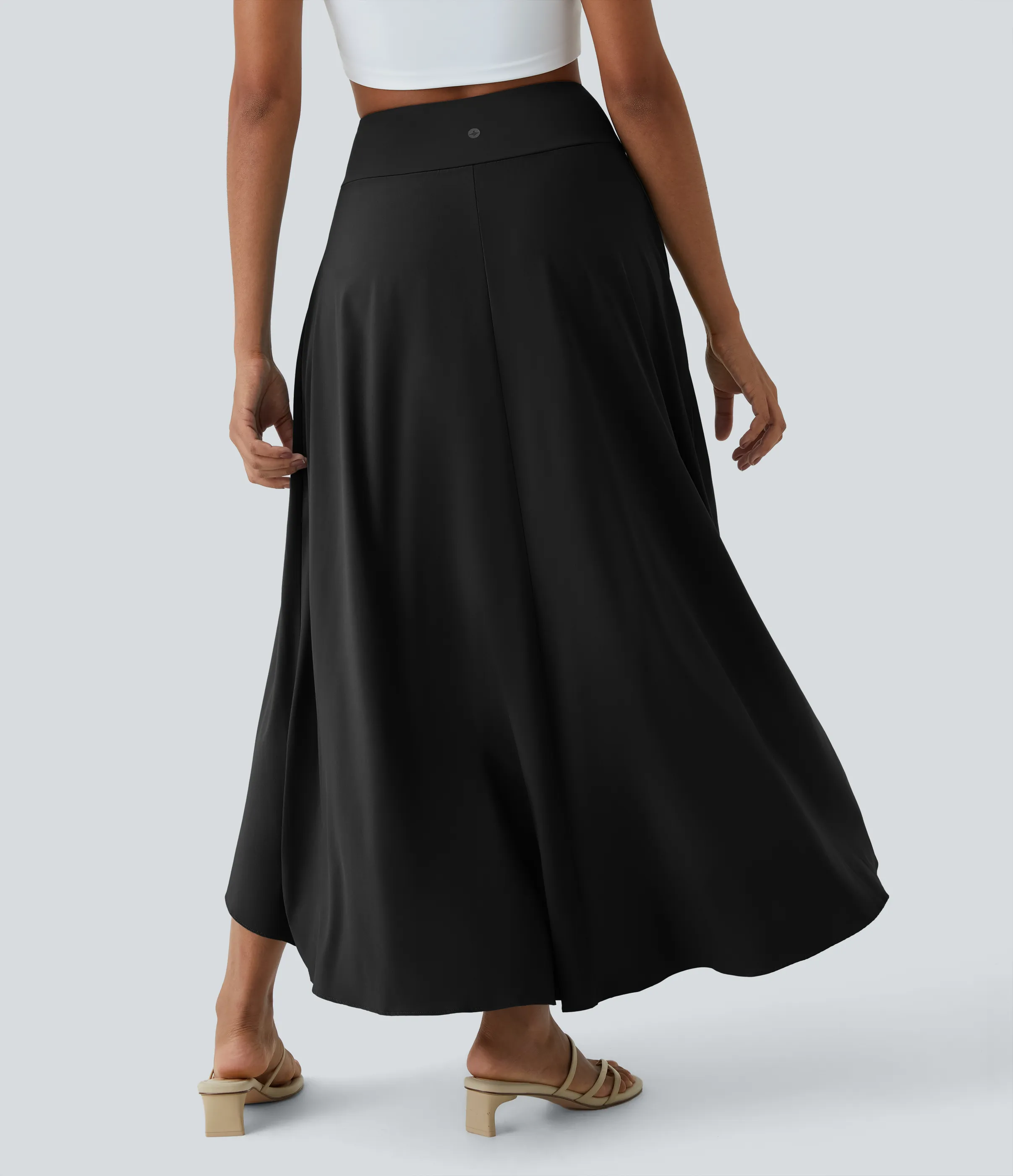 Halara Falda Breezeful™ larga regular tiro alto volante alto bajo 2 en 1 fluida secado rápido - Black - XS(regular) sold by Halara product image thumbnail 3