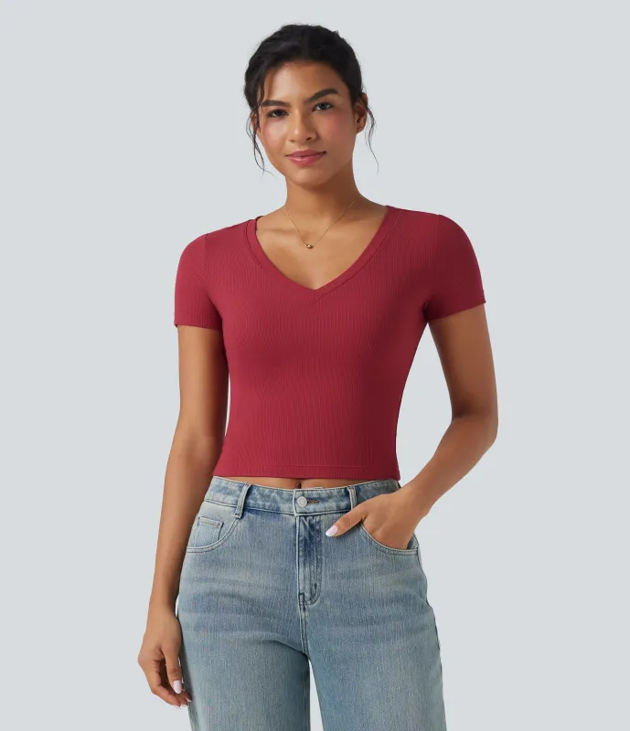 Halara Camiseta de oficina corta de manga corta con cuello en V y punto acanalado - Ruby Wine - L sold by Halara