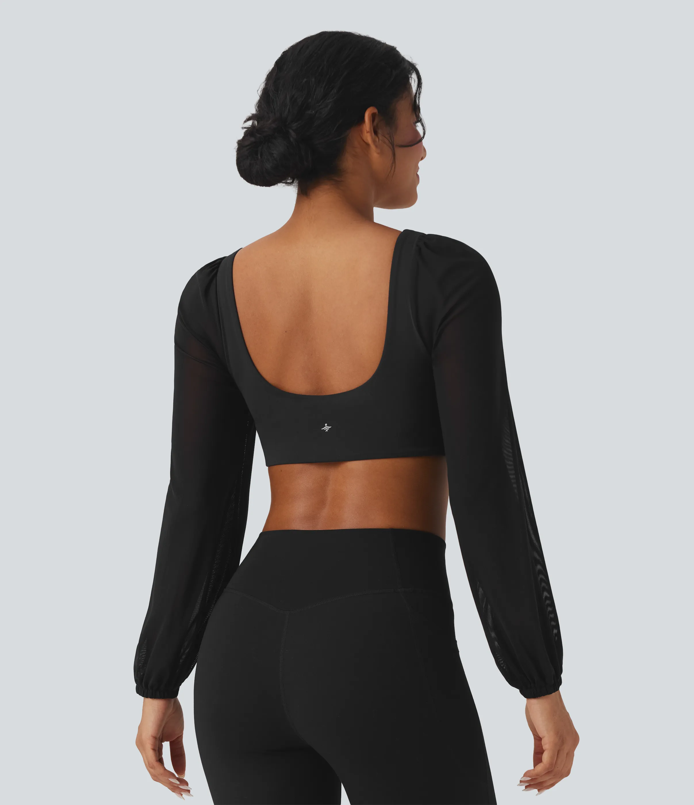 Halara Top deportivo corto de yoga SoftlyZero™ con malla en contraste y manga larga afelpada - Black - XS sold by Halara product image thumbnail 3