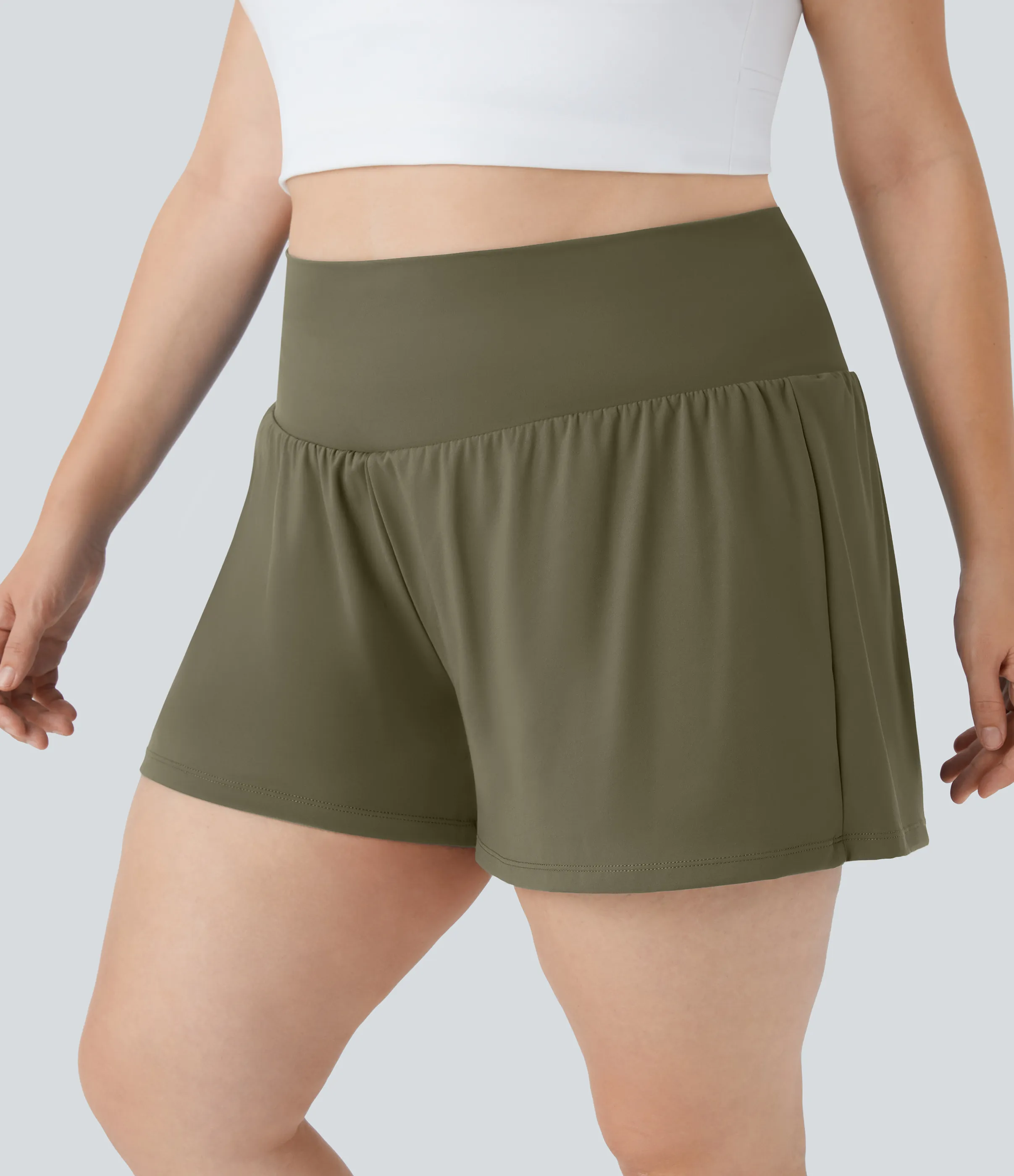 Halara Pantalón corto talla grande yoga 2 en 1 tiro súper alto bolsillo trasero oculto lateral más largo 10cm - Withered Green - 1X(Long) sold by Halara product image thumbnail 5