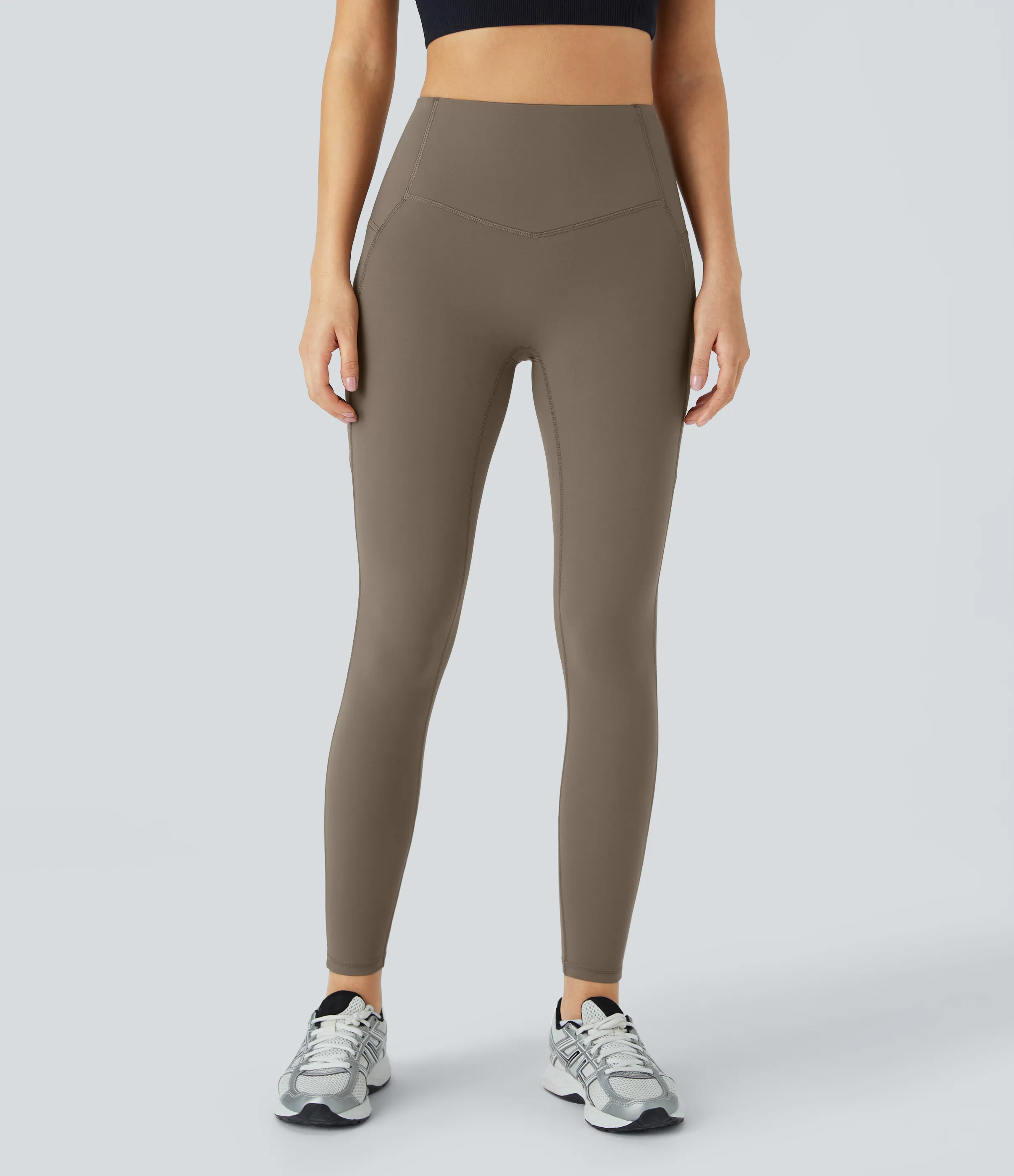 Halara Leggings yoga SoCinched UltraSculpt tiro alto realce glúteo control abdomen bolsillo lateral - Dawn Brown - XS(7/8) sold by Halara product image thumbnail 5