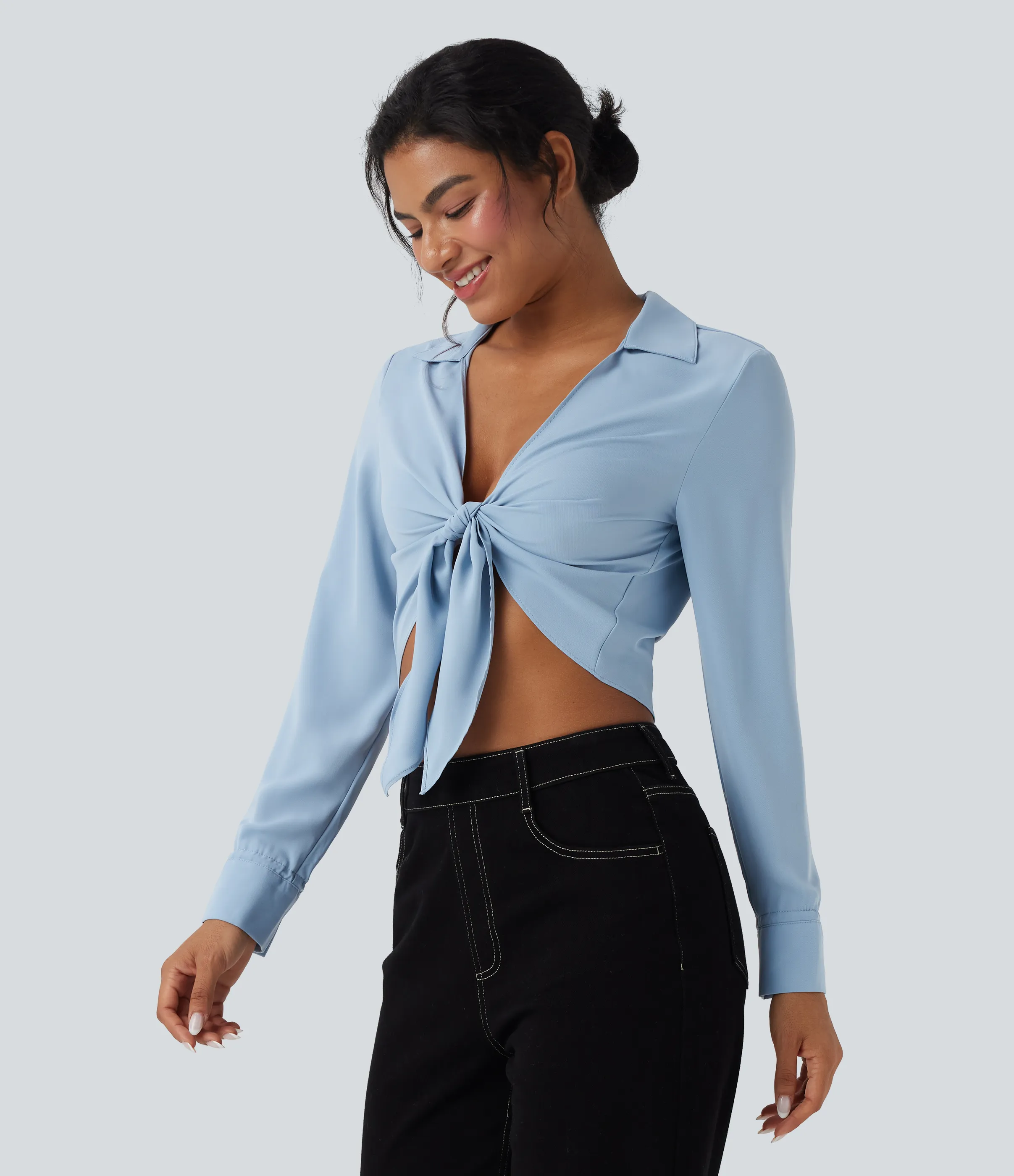 Halara Blusa casual corta de manga larga con lazo delantero - Skyride - XL sold by Halara product image thumbnail 4