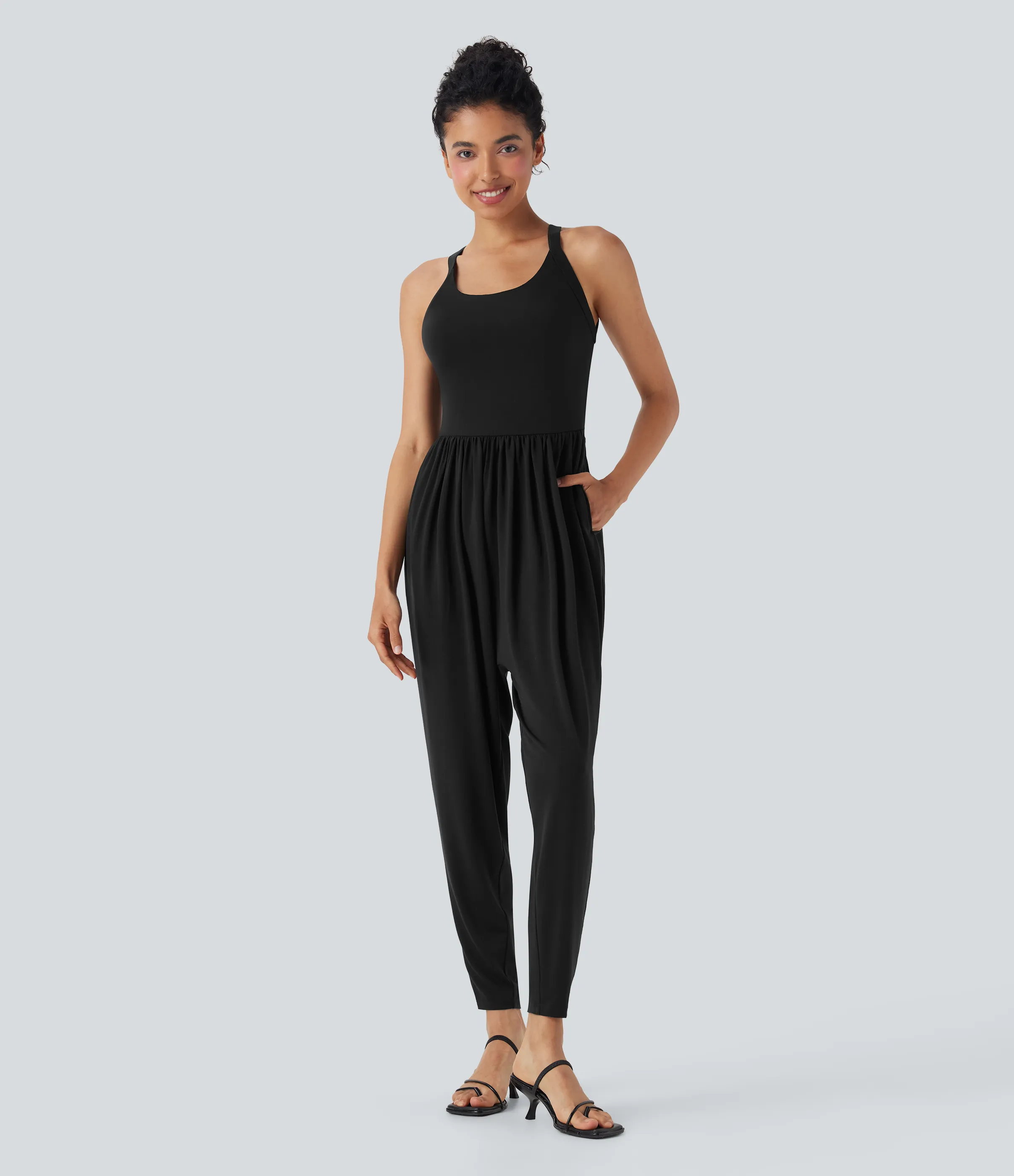 Halara Jumpsuit casual tipo harem con escote en U y bolsillos edición Easy Peezy en copas D-F - Black - M(regular) sold by Halara product image thumbnail 3