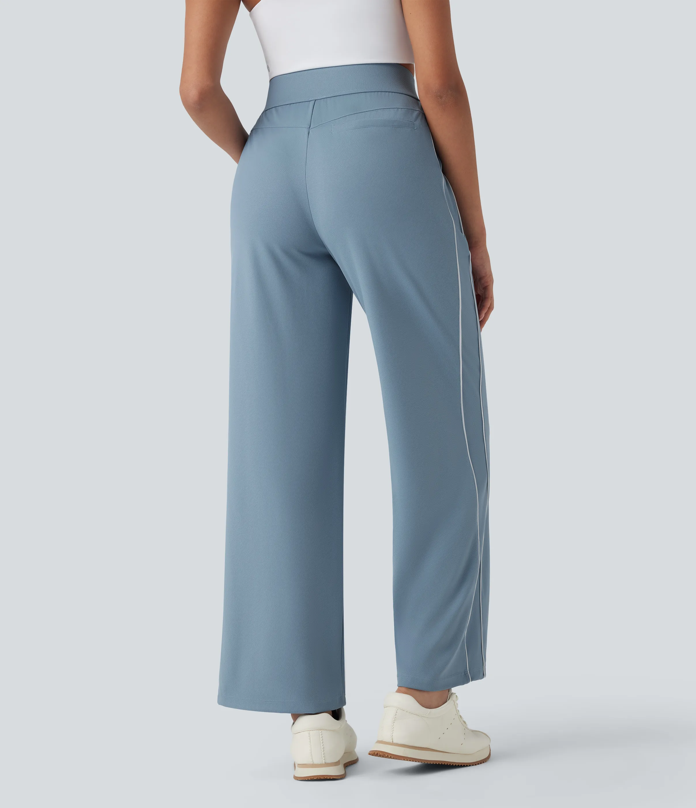 Halara Pantalones de entrenamiento rectos de tiro alto y secado rápido con bolsillos - UPF 40+ - Mountain Spring - L(regular) sold by Halara product image thumbnail 3