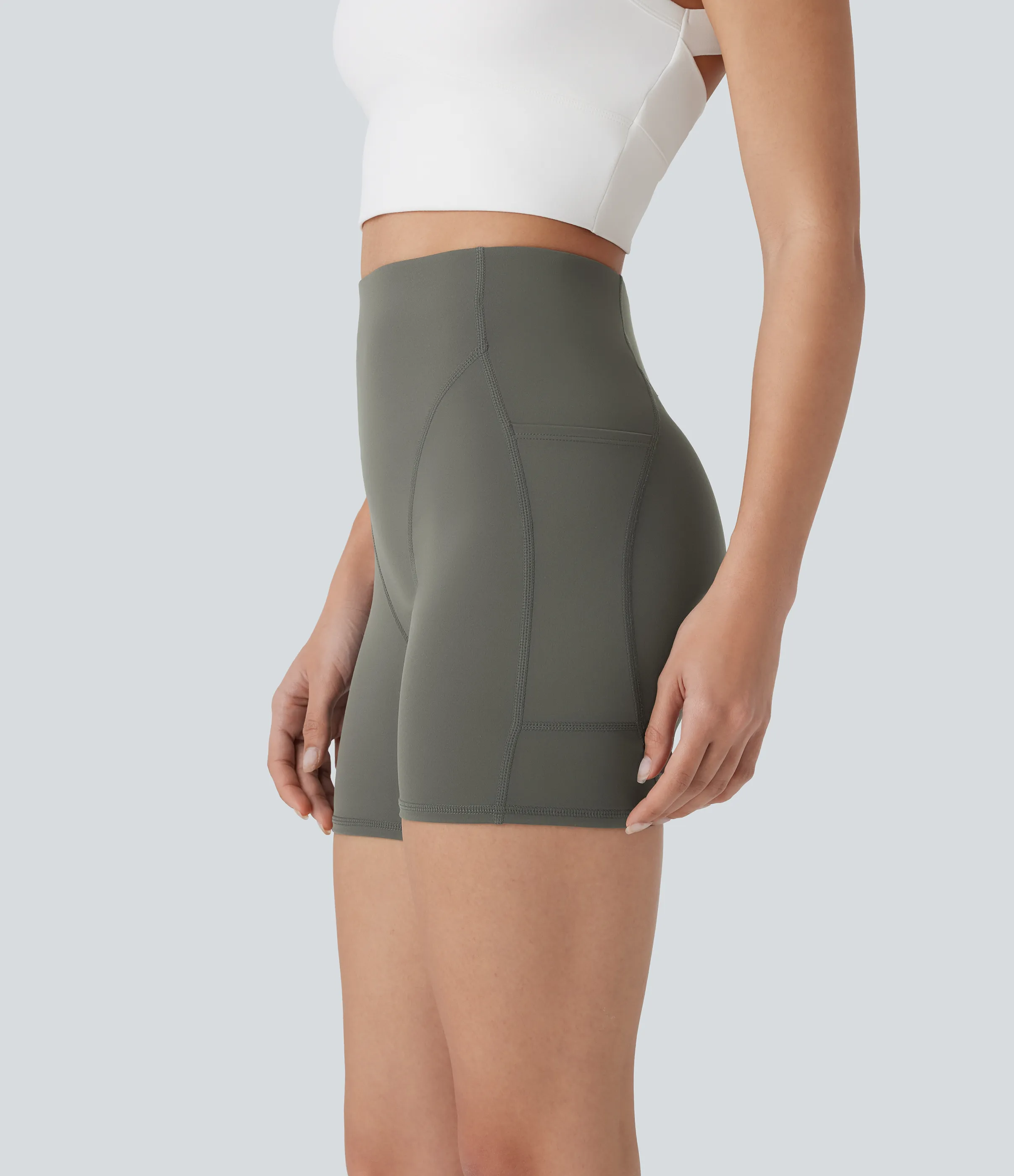 Halara Pantalón corto ciclista entrenamiento tiro alto bolsillo lateral 12.5cm - Lime Light Green - S sold by Halara product image thumbnail 4