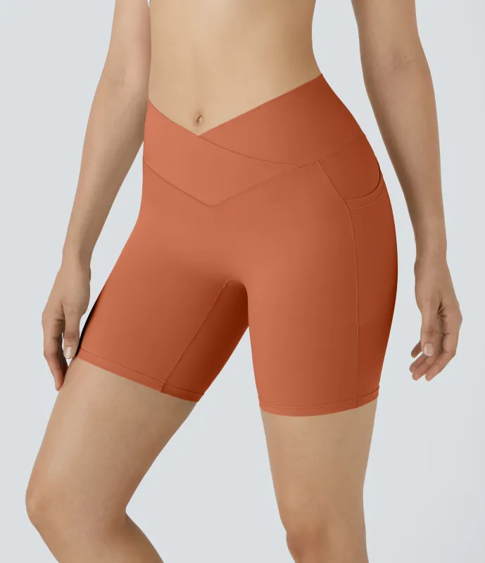Halara Pantalón corto Softlyzero™ ciclista yoga bolsillo lateral cruzado tiro alto 17.5cm - Spice Route - S sold by Halara