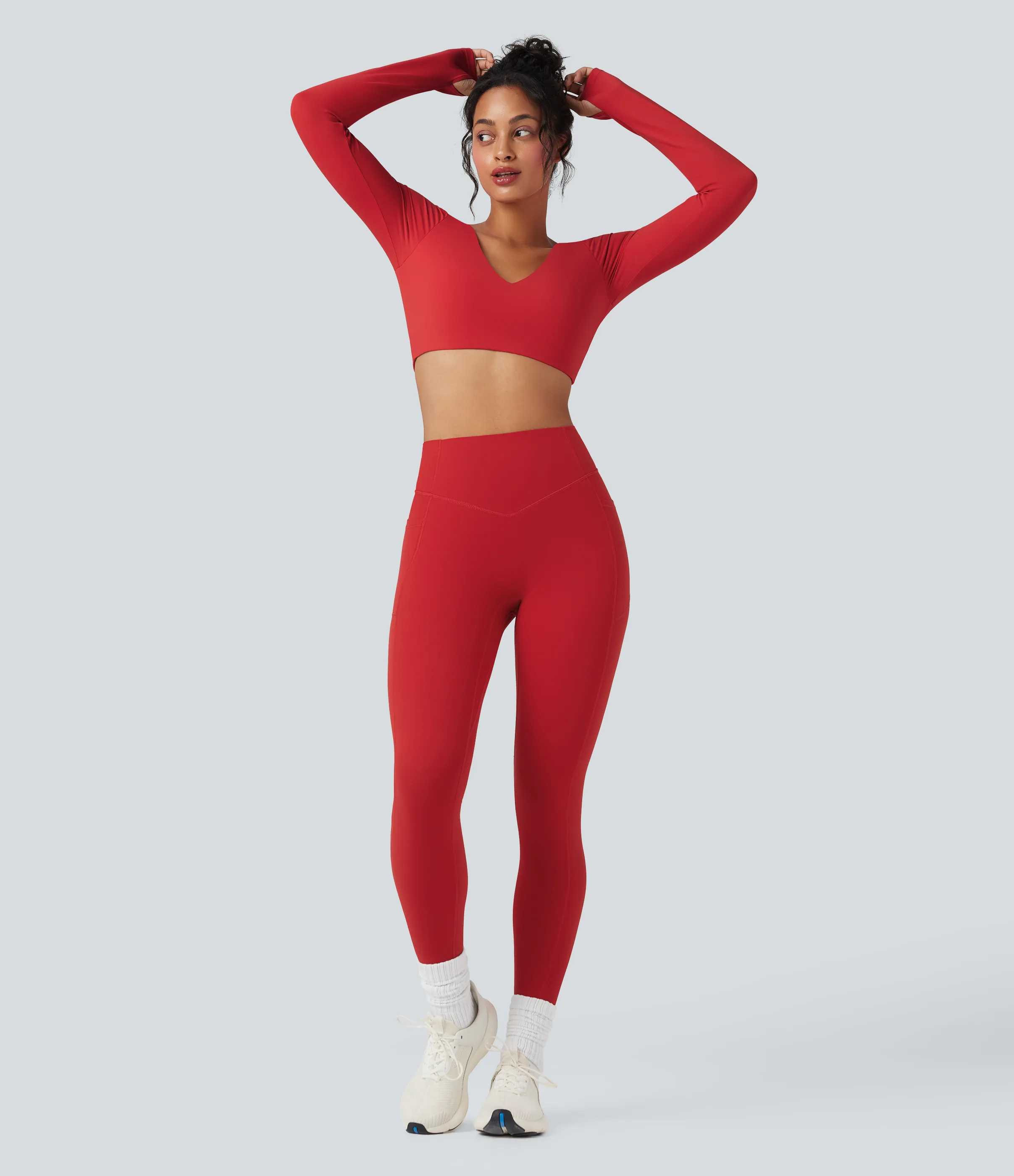 Halara Top deportivo SoftlyZero™ de yoga corto de manga larga con cuello en V y abertura para el pulgar - Mars Red - XS sold by Halara product image thumbnail 5