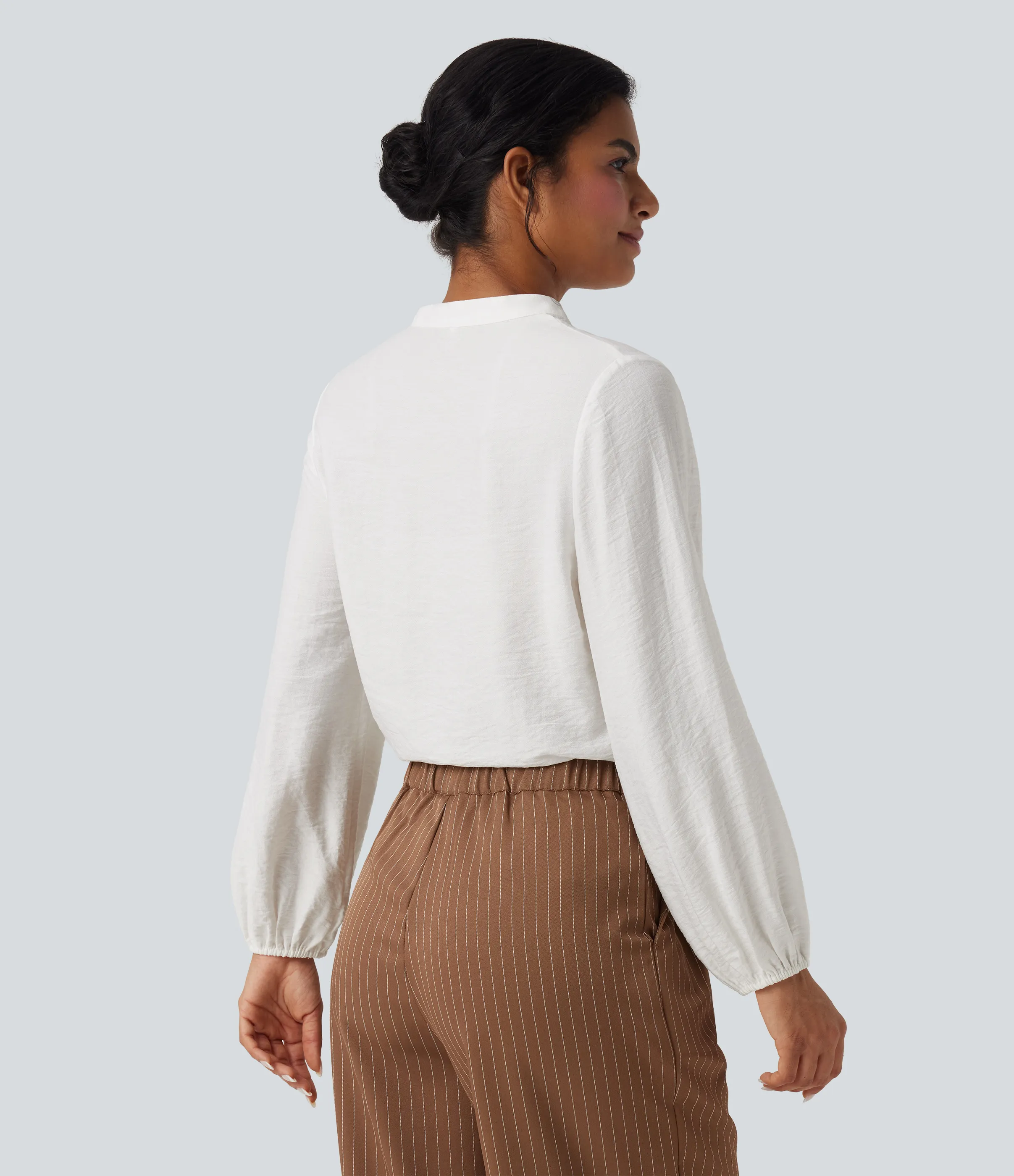 Halara Camisa de oficina de manga larga con cuello en V - White - S sold by Halara product image thumbnail 3