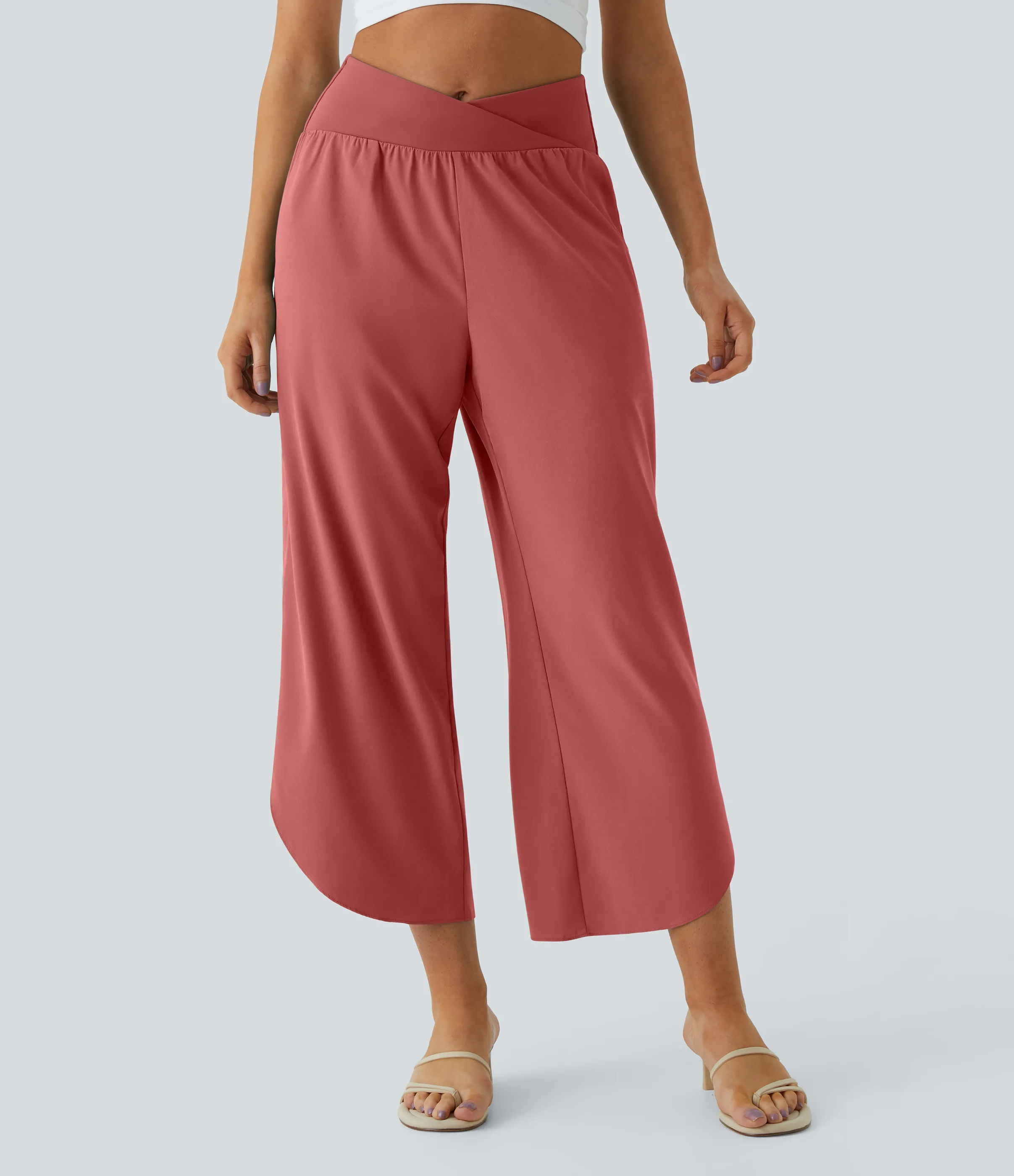 Halara Pantalón Breezeful™ Resort secado rápido abertura bolsillo lateral plisado cruzado tiro alto - Kapok Red - M(regular) sold by Halara product image thumbnail 4