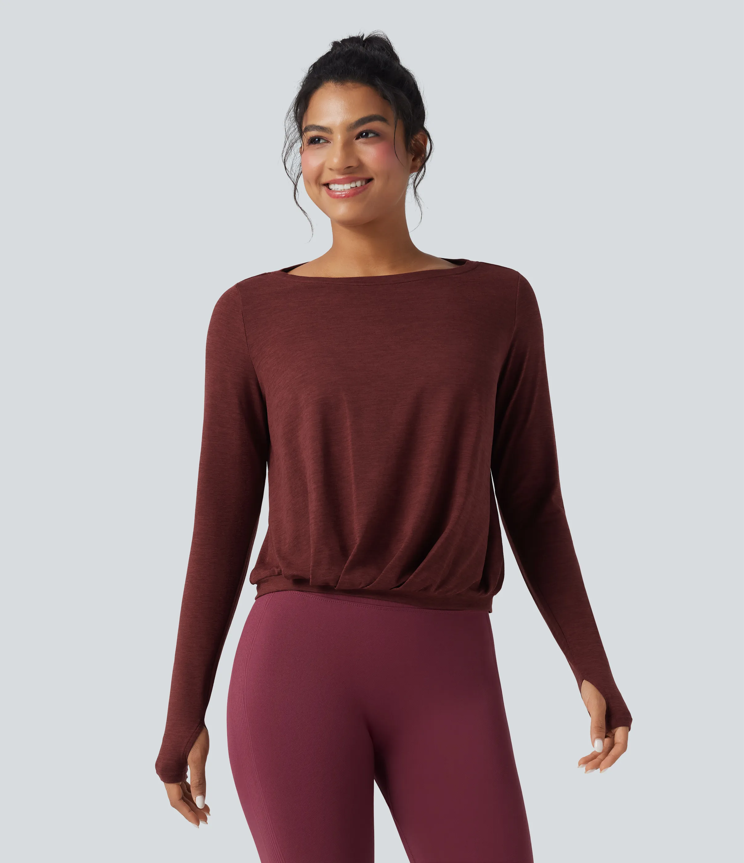 Halara Top deportivo de yoga con cuello barco fruncido y aberturas para los pulgares - Mottled Sandalwood Red - S sold by Halara product image thumbnail 2