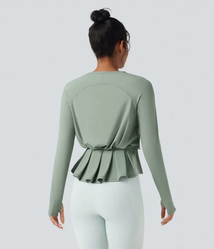 Halara Top deportivo de yoga SoftlyZero™ Airy plisado de manga larga con cuello redondo, abertura para el pulgar y tacto fresco - UPF 50+ - Iceberg Green - XL sold by Halara