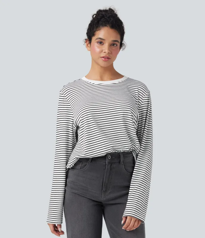 Halara Camiseta casual holgada de rayas con cuello redondo y manga larga - White Black Stripe - S sold by Halara