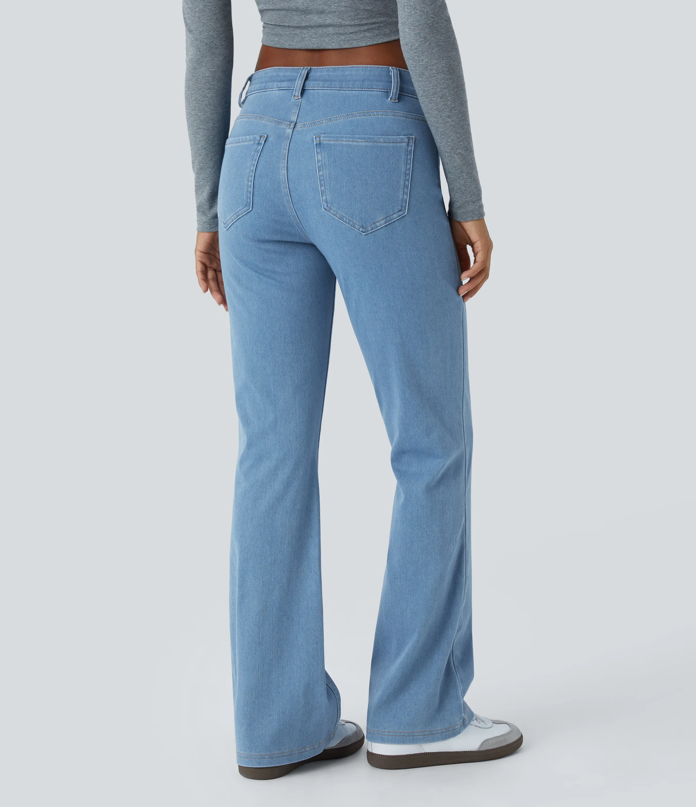 Halara Jeans Halara Flex™ Denim en corte de bota elásticos de tiro medio con botón y bolsillos - Washed Denim Sunny Blue - S(regular) sold by Halara product image thumbnail 3