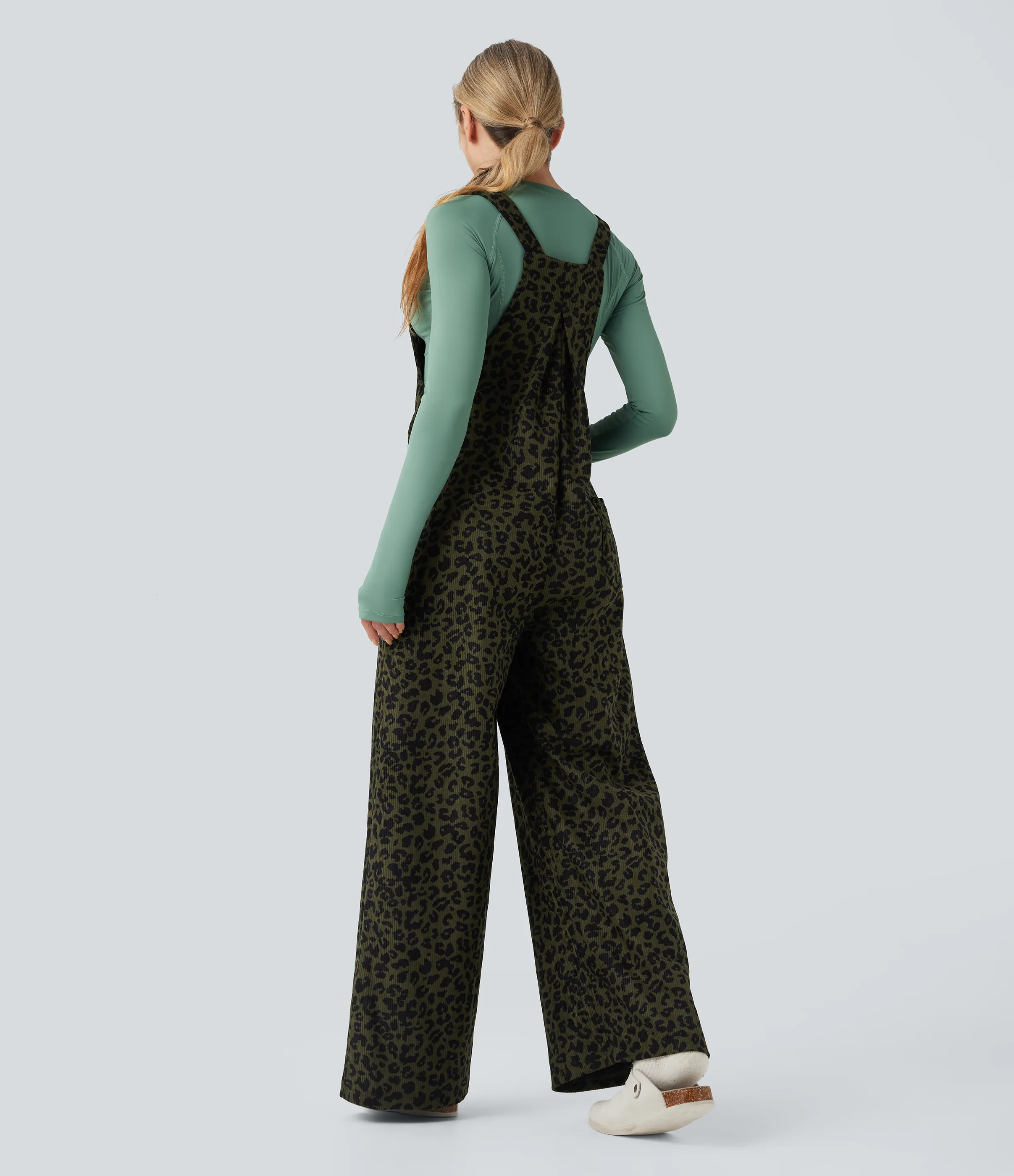 Halara Jumpsuit casual holgado de pana con estampado de leopardo y bolsillos - Gray Leopard Denim - S(regular) sold by Halara product image thumbnail 3