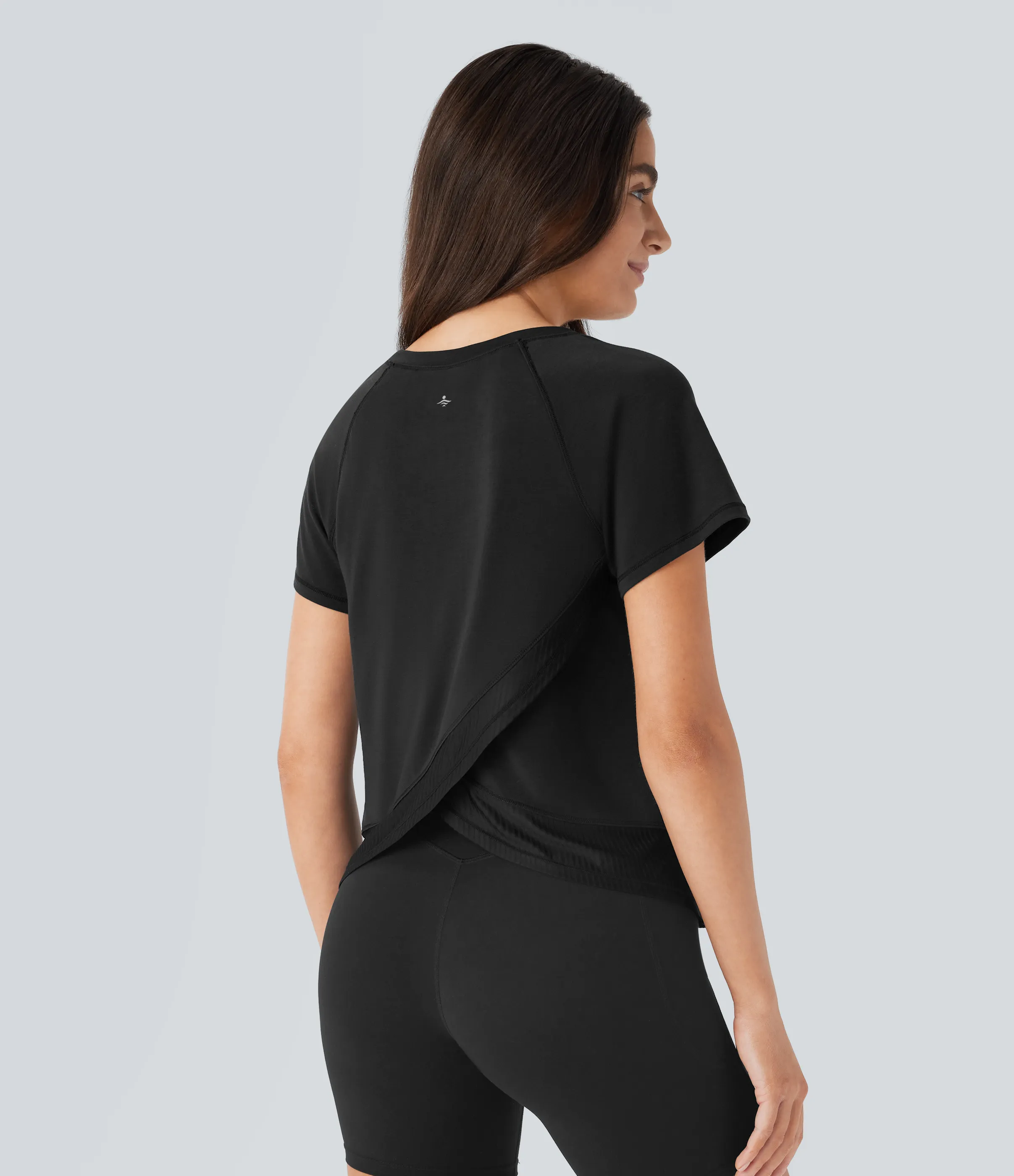 Halara Top deportivo correr manga raglán dobladillo cruzado - Black - L sold by Halara product image thumbnail 3
