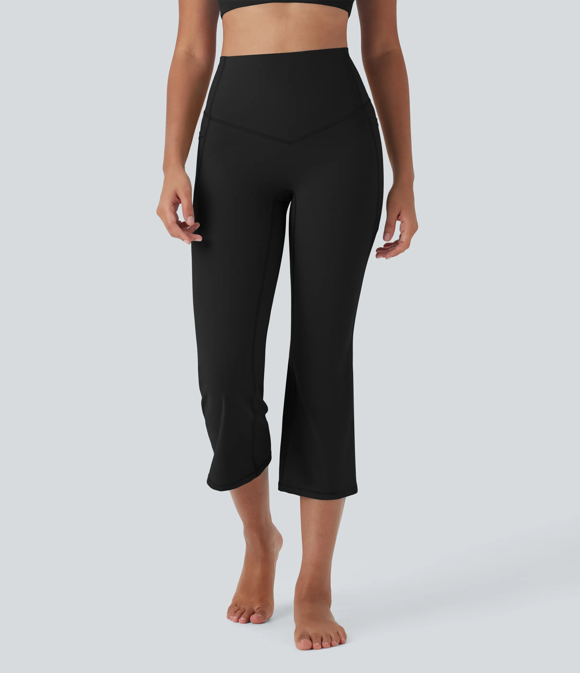 Halara Leggings de yoga moldeadores Halara UltraSculpt™ de tiro alto con efecto moldeador de abdomen y corte acampanado con bolsillos laterales - Black - XS sold by Halara product image thumbnail 4