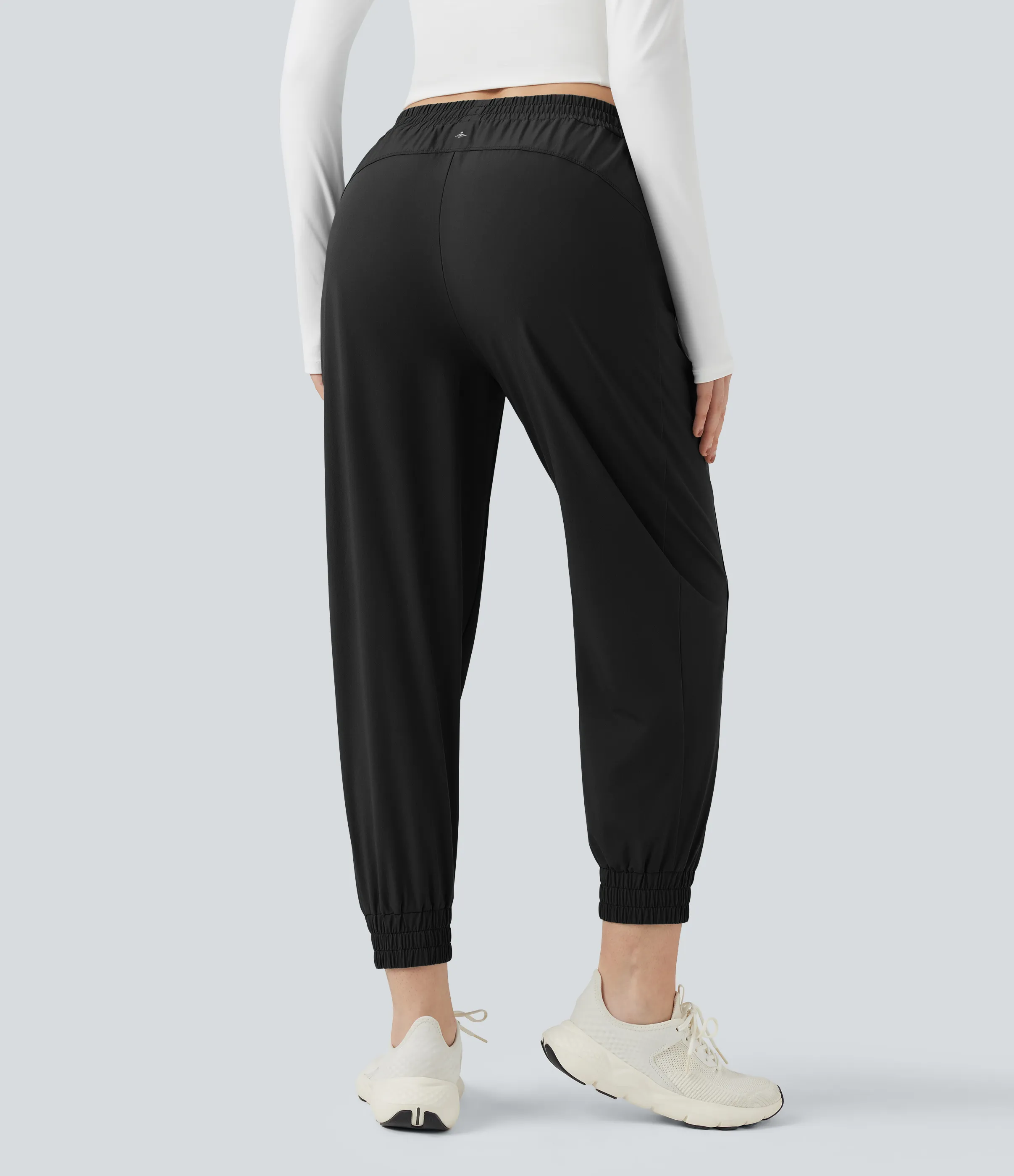 Halara Pantalones deportivos de senderismo de tiro medio resistentes al agua y al desgaste con cordón y bolsillos - Black - L(regular) sold by Halara product image thumbnail 3