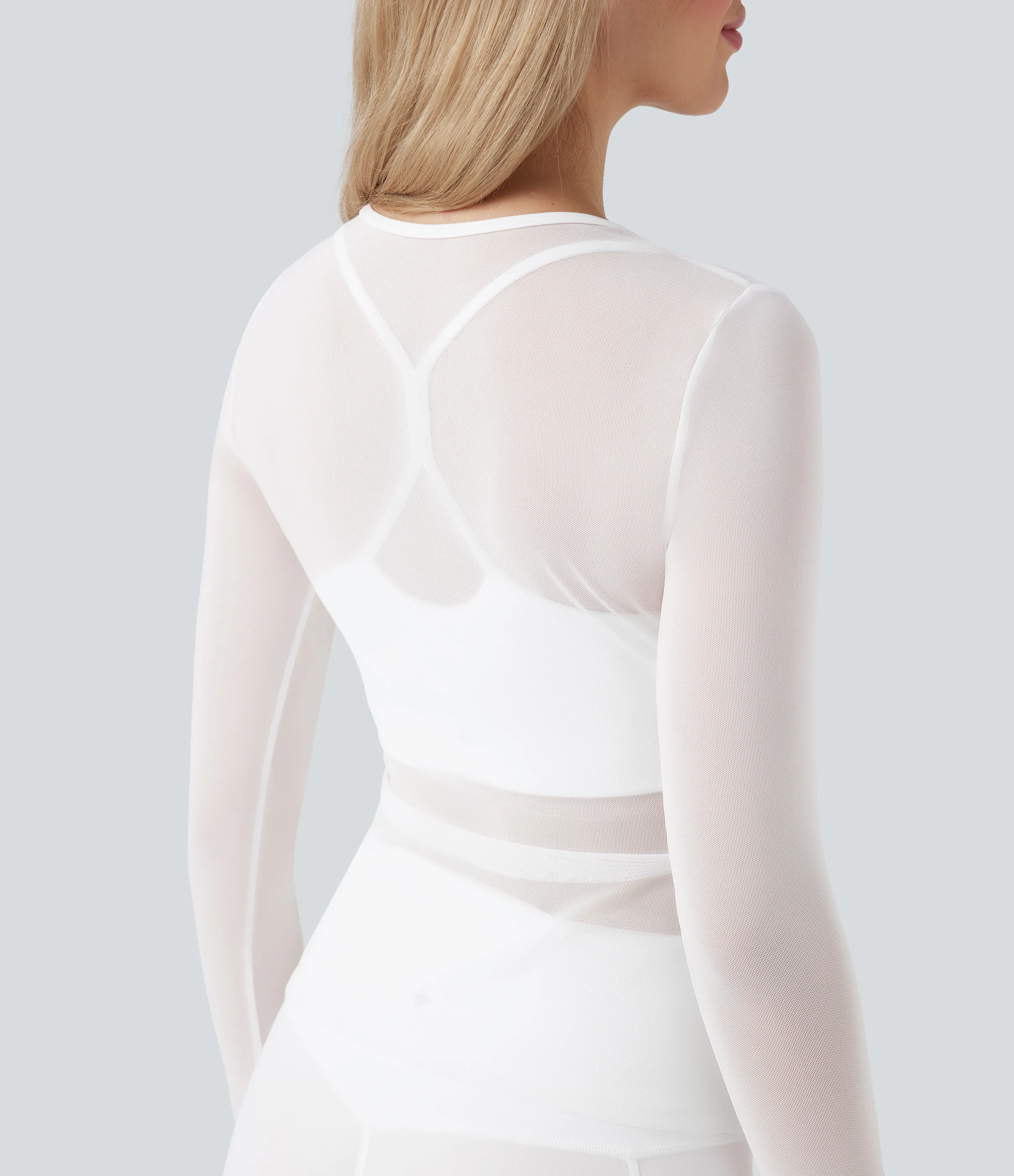 Halara Top deportivo de yoga 2 en 1 de malla en contraste, cuello redondo y manga larga - White - S sold by Halara product image thumbnail 5