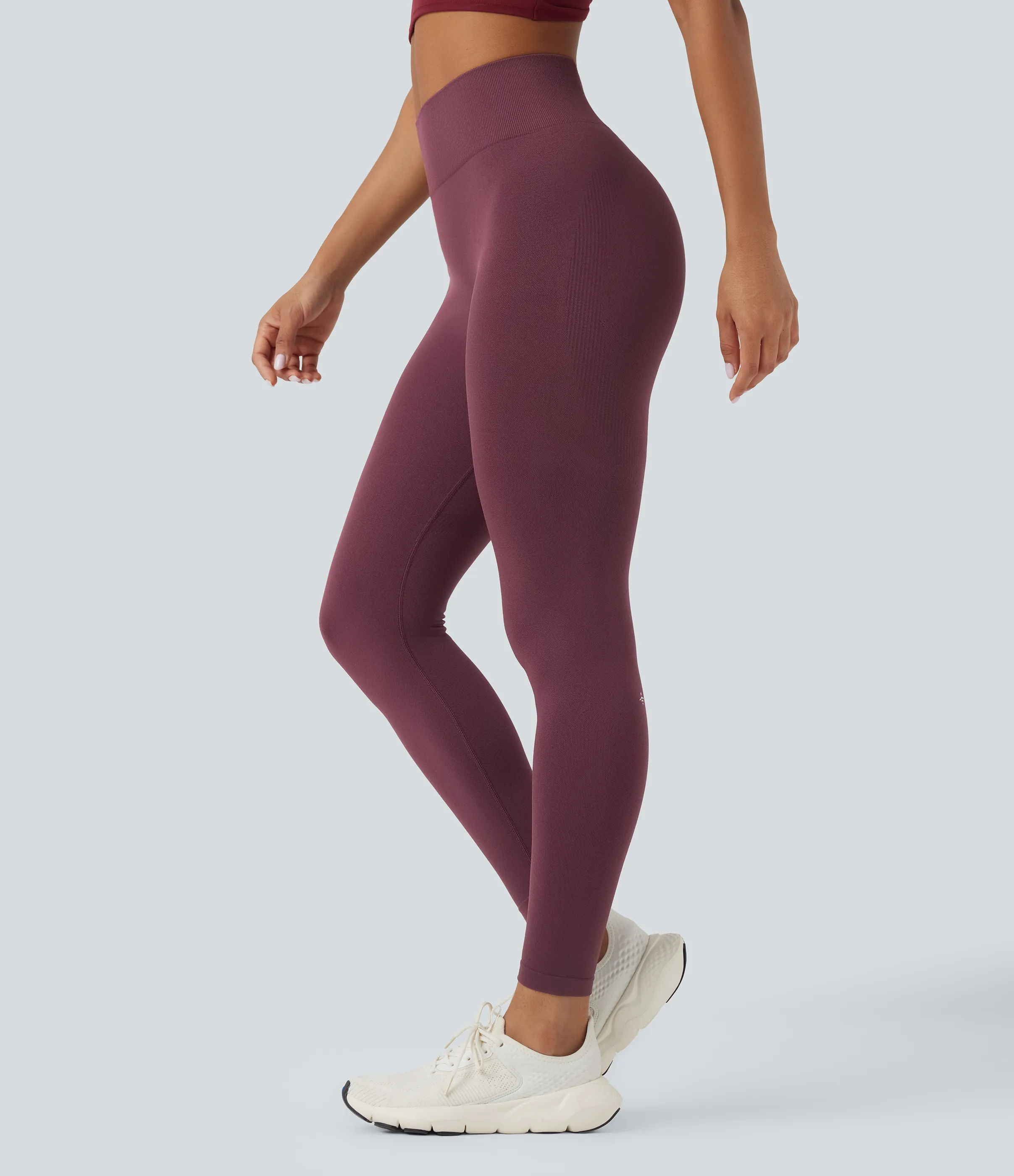 Halara Leggings de yoga de tiro alto de 7/8 sin costuras - Burgundy - M(7/8) sold by Halara product image thumbnail 4