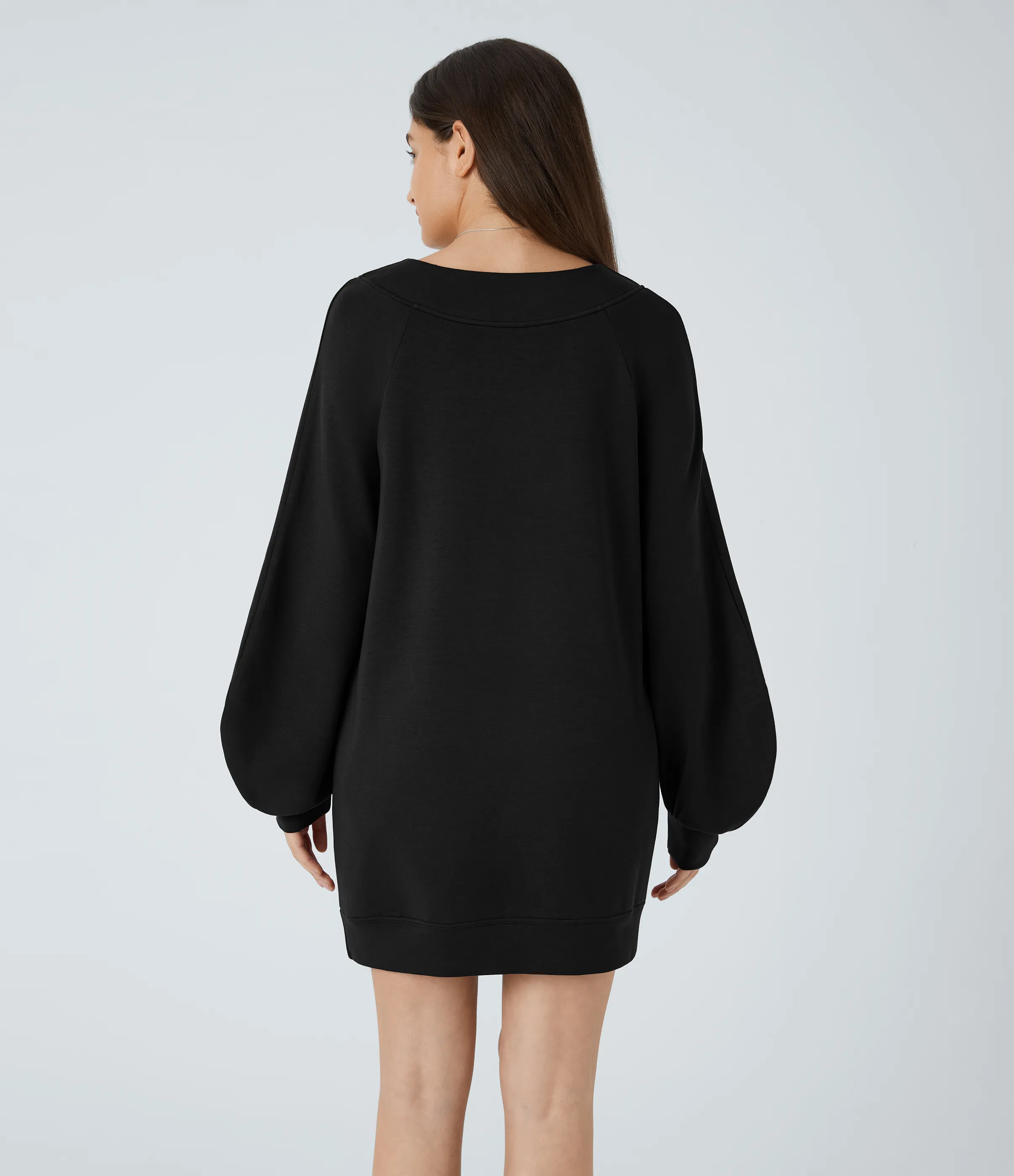 Halara Minivestido sudadera relajado cuello V manga raglán obispo - Black - XS sold by Halara product image thumbnail 3