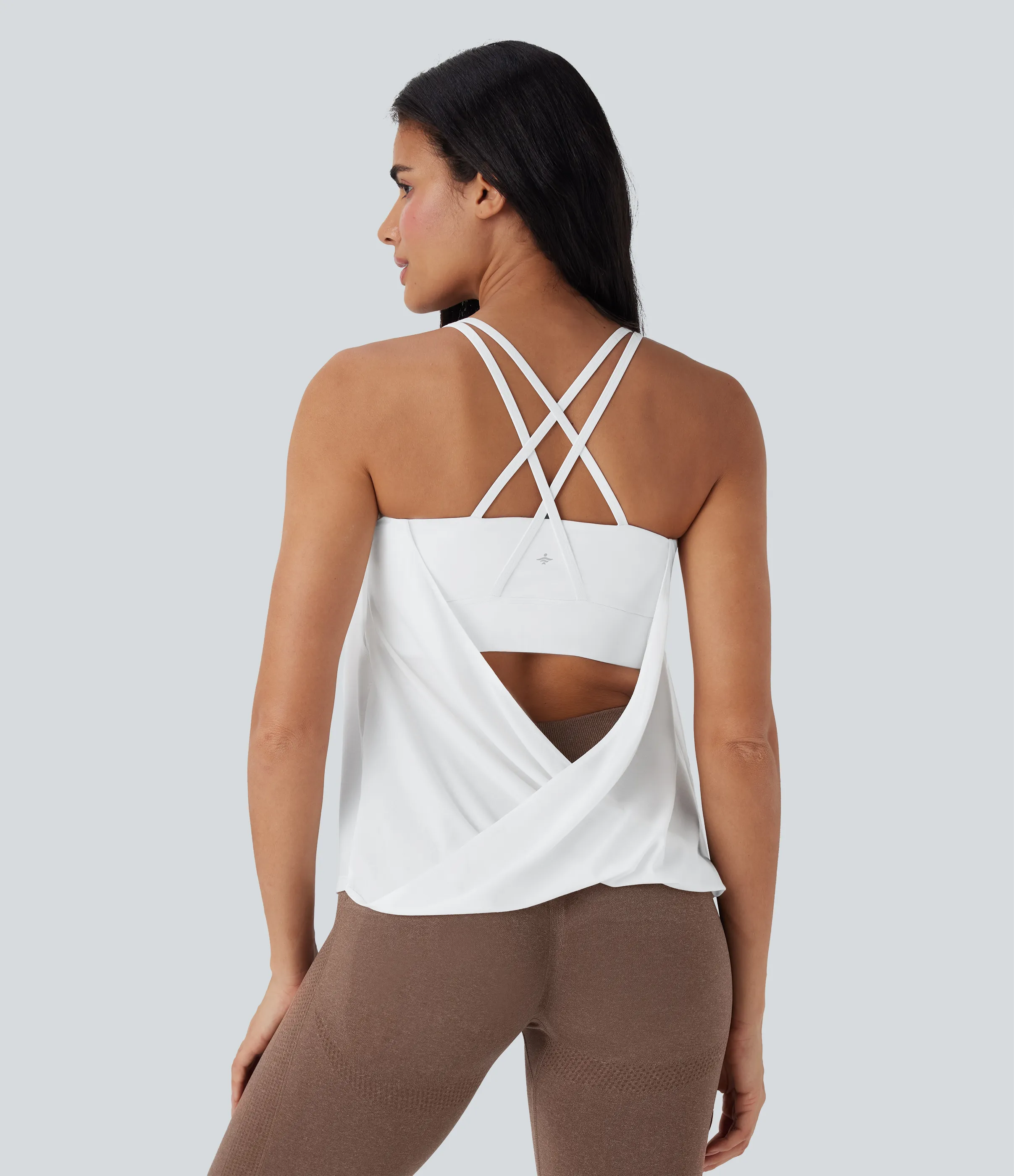 Halara Top camisero de yoga plisado con tirantes dobles y secado rápido en copas D-F - White - M sold by Halara product image thumbnail 5