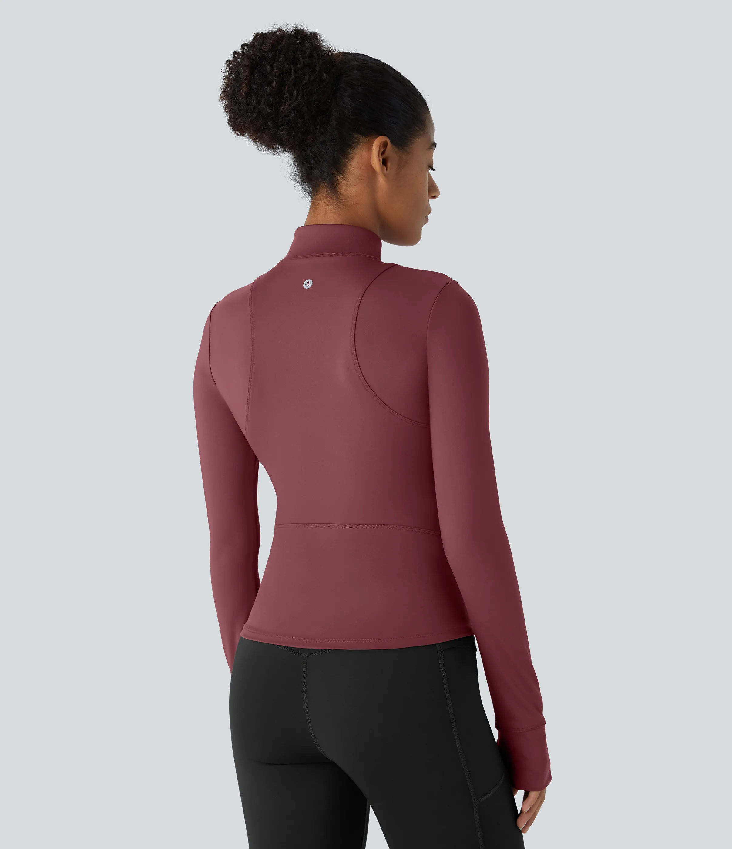 Halara Top deportivo ajustado acampar resistente desgaste cuello alto media cremallera manga larga orificio pulgar - Merlot Red - S sold by Halara product image thumbnail 3