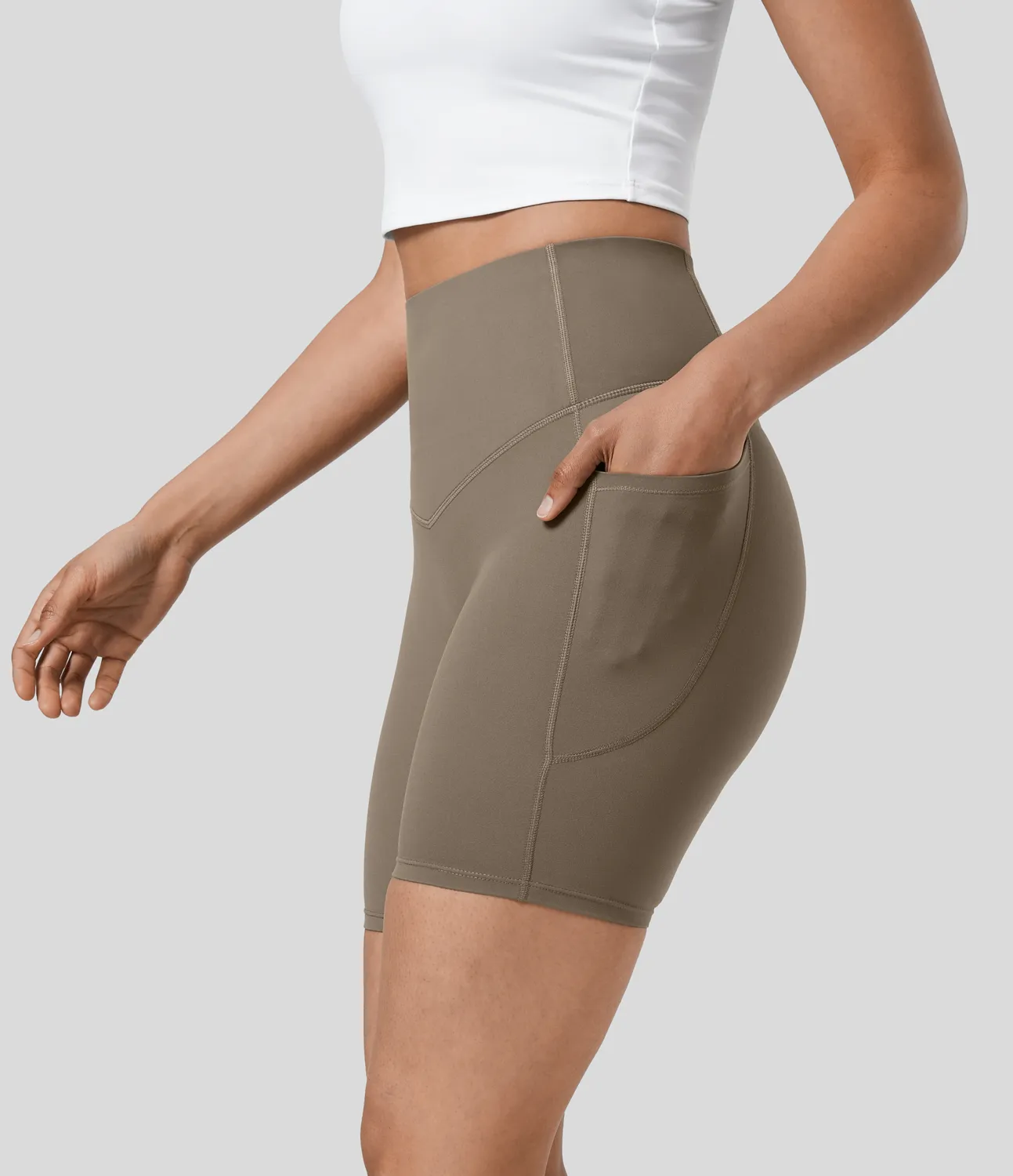Halara Pantalones cortos SoCinched motociclista entrenamiento moldeador abdomen bolsillo lateral tiro alto 17.5cm - Dawn Brown - XS sold by Halara product image thumbnail 2