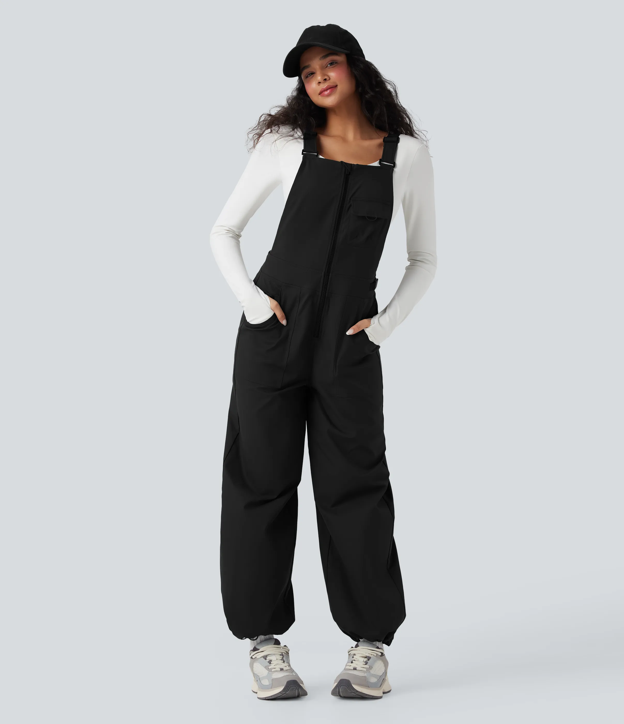 Halara Jumpsuit de senderismo impermeable y resistente al desgaste con bolsillos - Black - L(regular) sold by Halara product image thumbnail 2