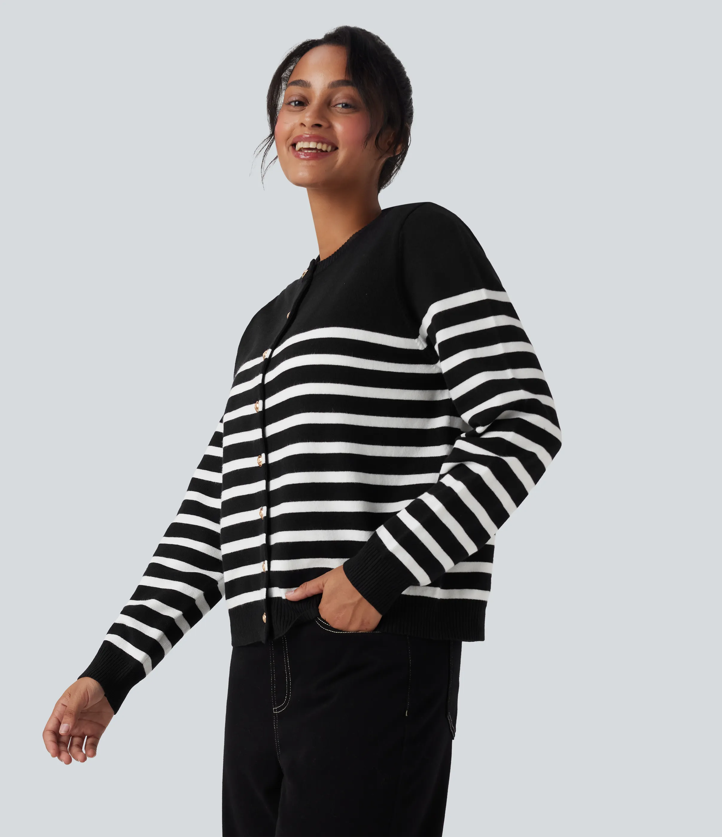 Halara Cárdigan de trabajo a rayas con bloques de color - Black White Horizontal Stripe - XS sold by Halara product image thumbnail 4