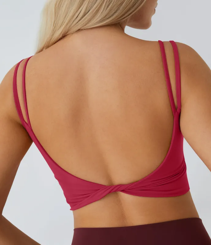 Halara Top corto de yoga con tirantes dobles, espalda cruzada y retorcida en copas D-F - Scarlet Sage - XL sold by Halara