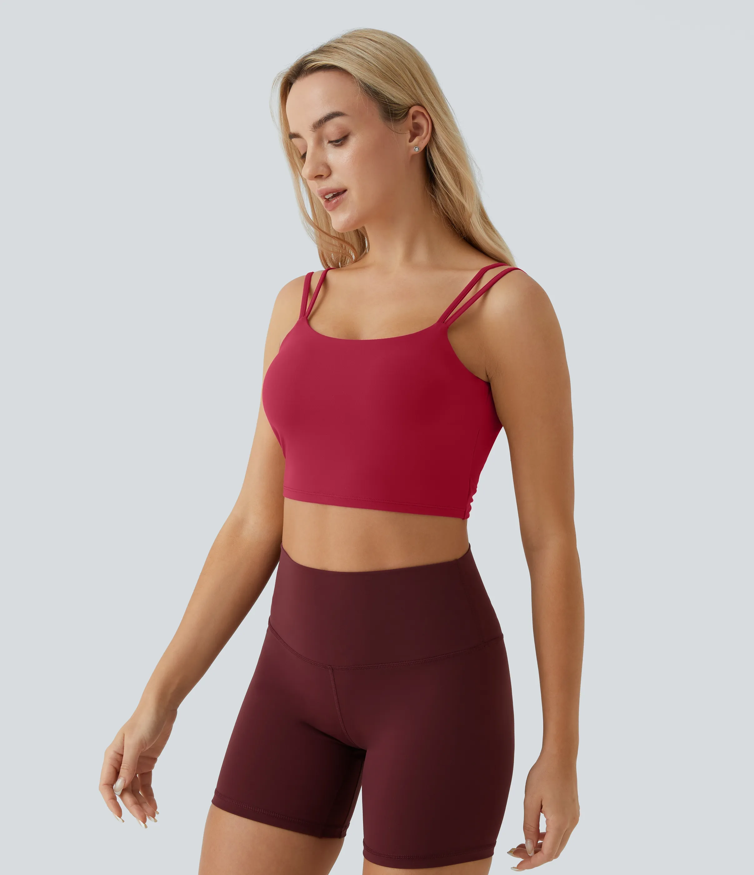 Halara Top corto de yoga con tirantes dobles, espalda cruzada y retorcida en copas D-F - Scarlet Sage - XL sold by Halara product image thumbnail 4