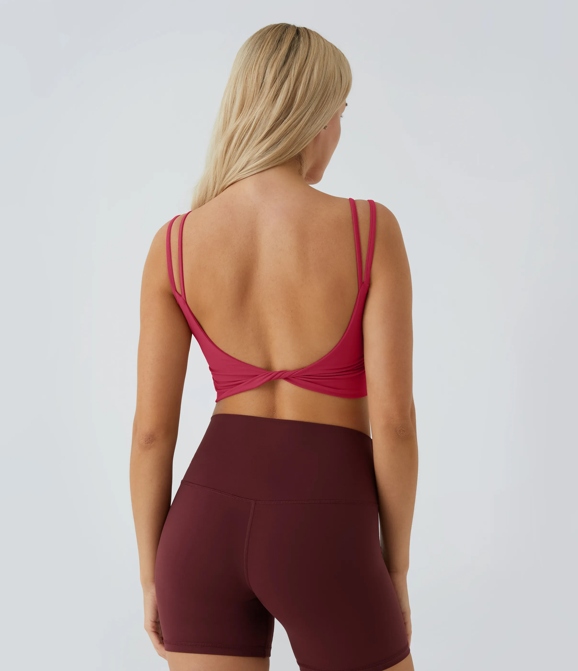 Halara Top corto de yoga con tirantes dobles, espalda cruzada y retorcida en copas D-F - Scarlet Sage - XL sold by Halara product image thumbnail 5