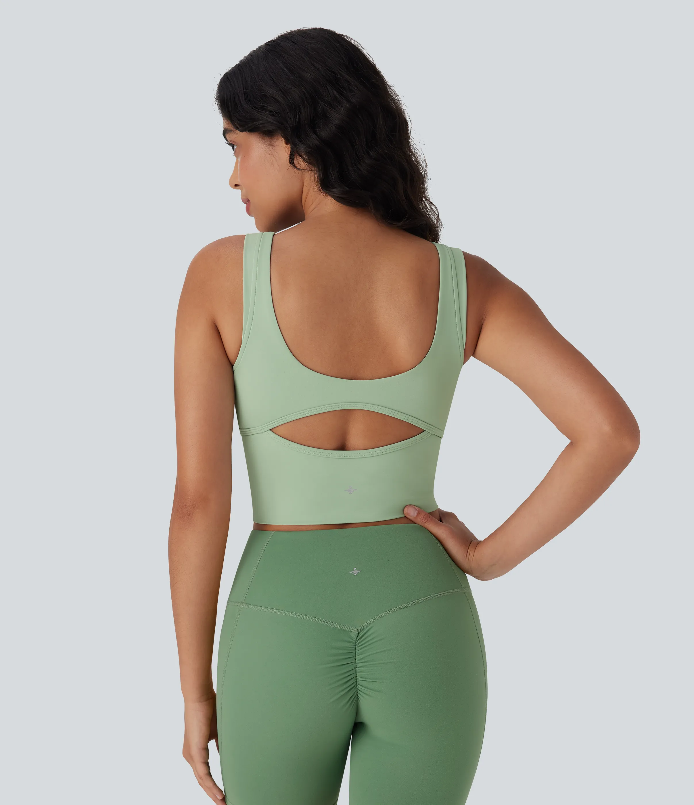 Halara Camiseta de yoga Softlyzero™ Airy con fruncido, espalda descubierta y tacto fresco - Light Bean Green - S sold by Halara product image thumbnail 3