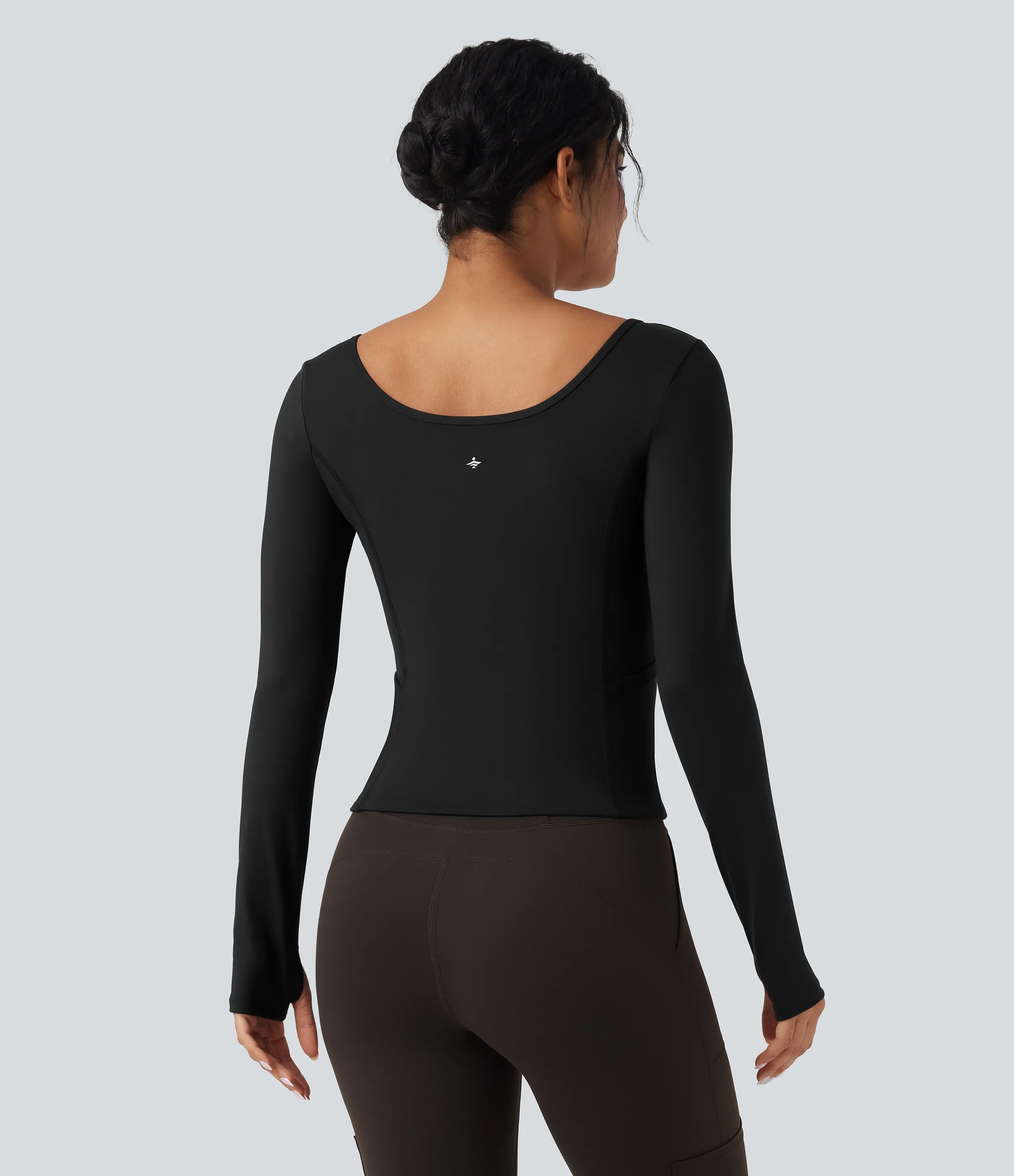 Halara Camiseta deportiva de senderismo SoftlyZero™ de manga larga con abertura para el pulgar y bolsillos - Black - XL sold by Halara product image thumbnail 3