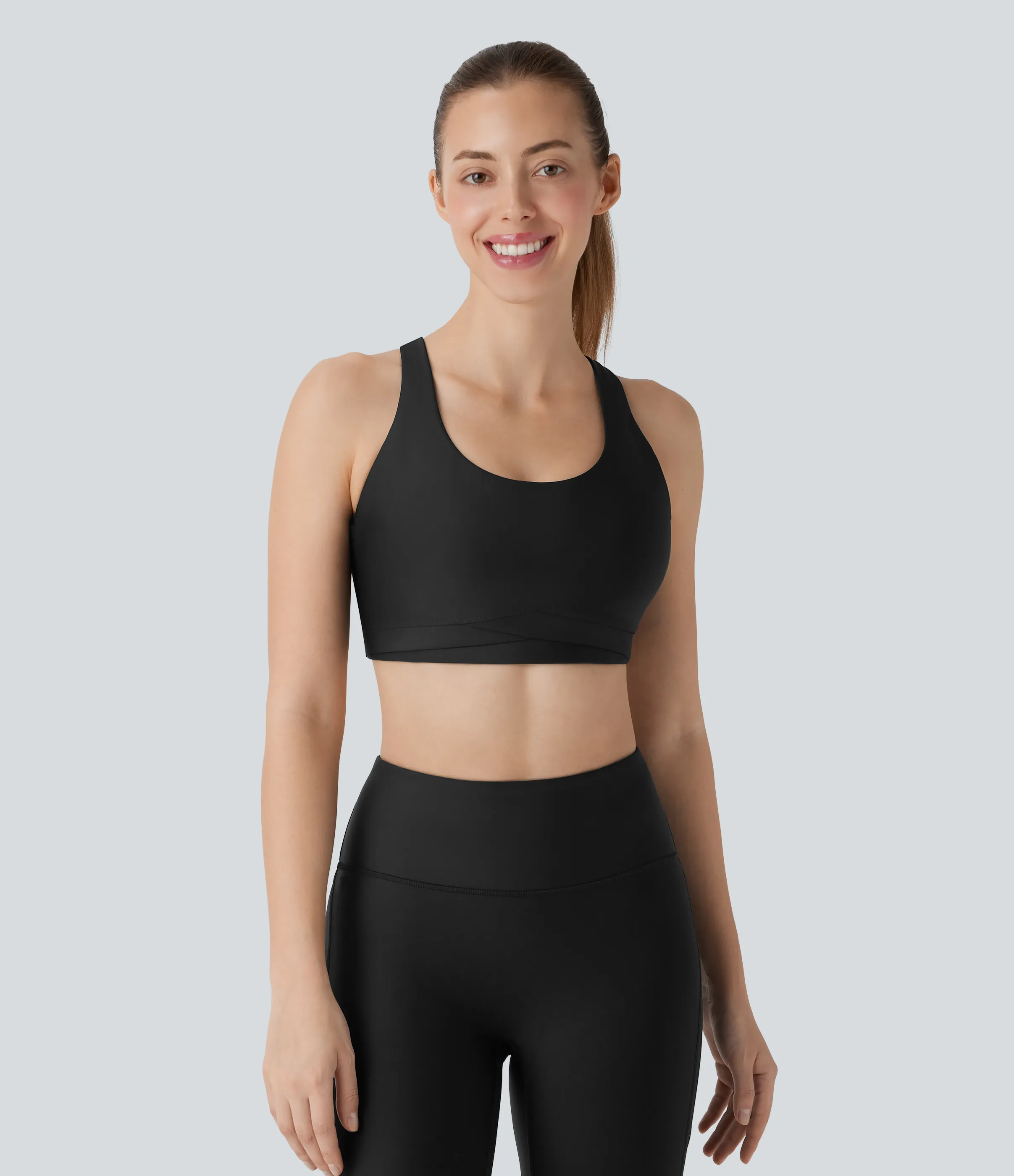 Halara Sujetador deportivo entrenamiento gancho ajustable cruzado sin espalda soporte medio - Black - S sold by Halara product image thumbnail 3