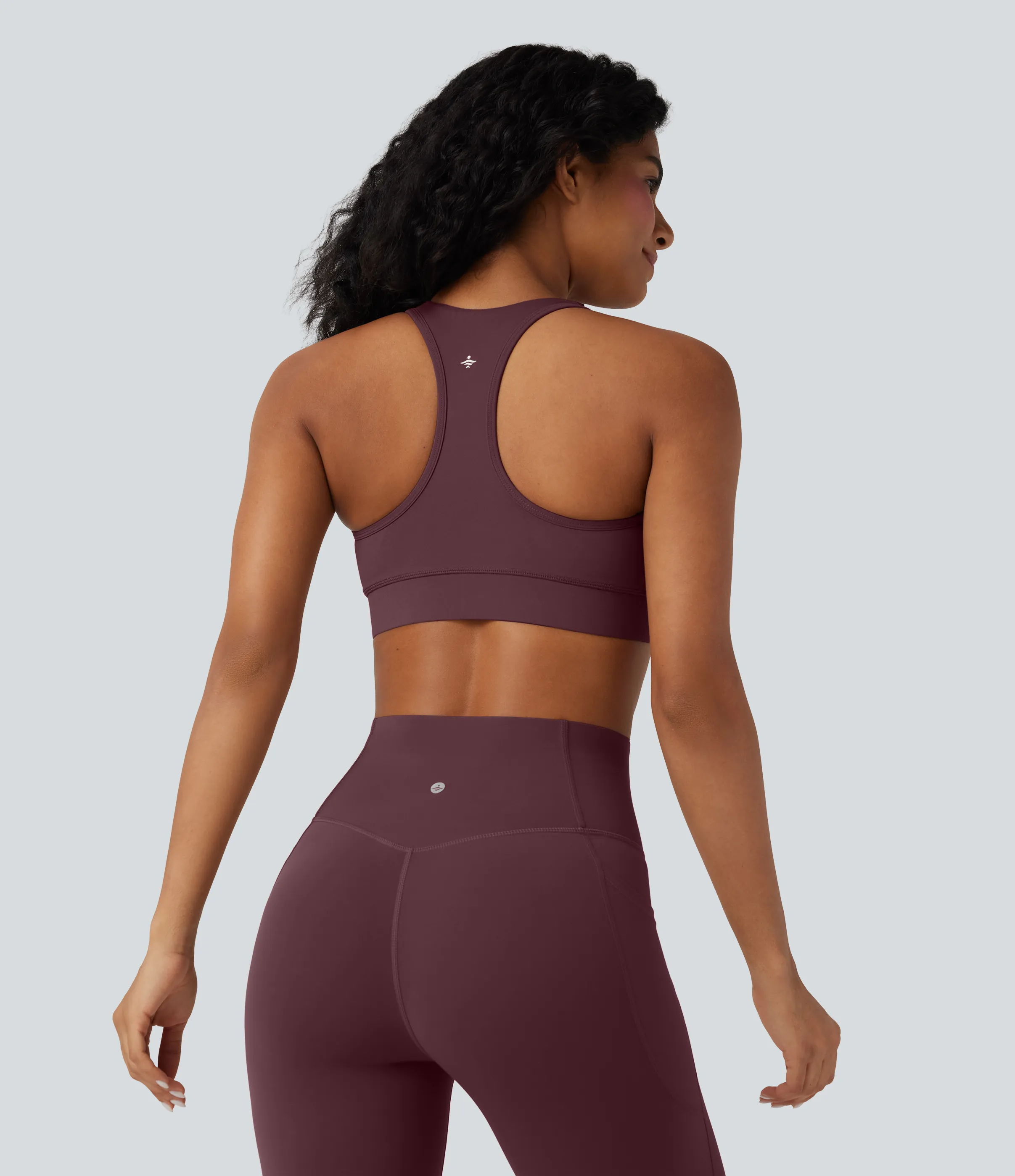 Halara Brasier deportivo Halara UltraSculpt™ para entrenamiento de sujeción media con escote en V y espalda racerback en copas A-C - Evening Red - L sold by Halara product image thumbnail 3