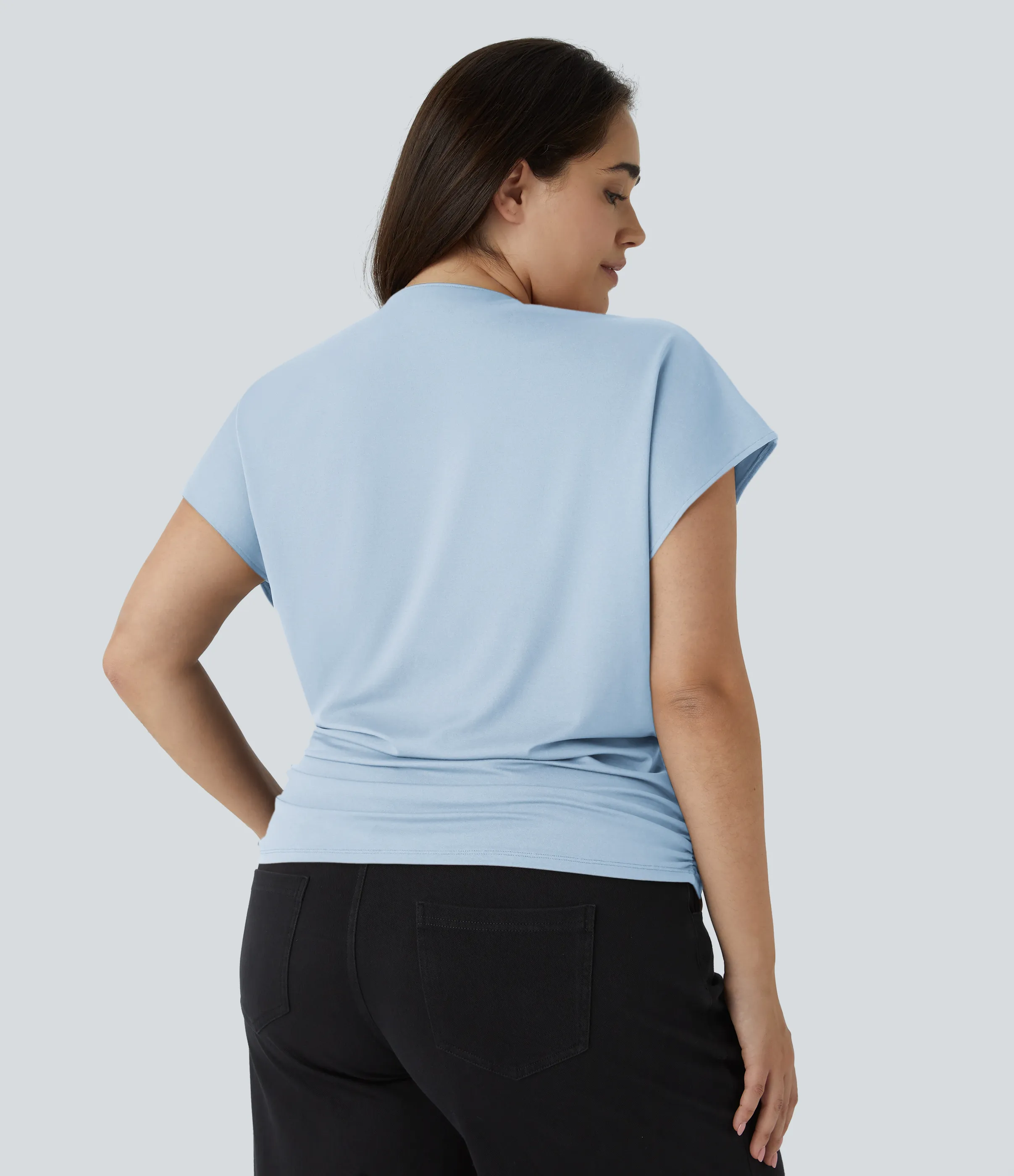 Halara Blusa oficina talla grande cuello V manga casquillo cruzada fruncida sólida - Angel Falls - 2X sold by Halara product image thumbnail 3