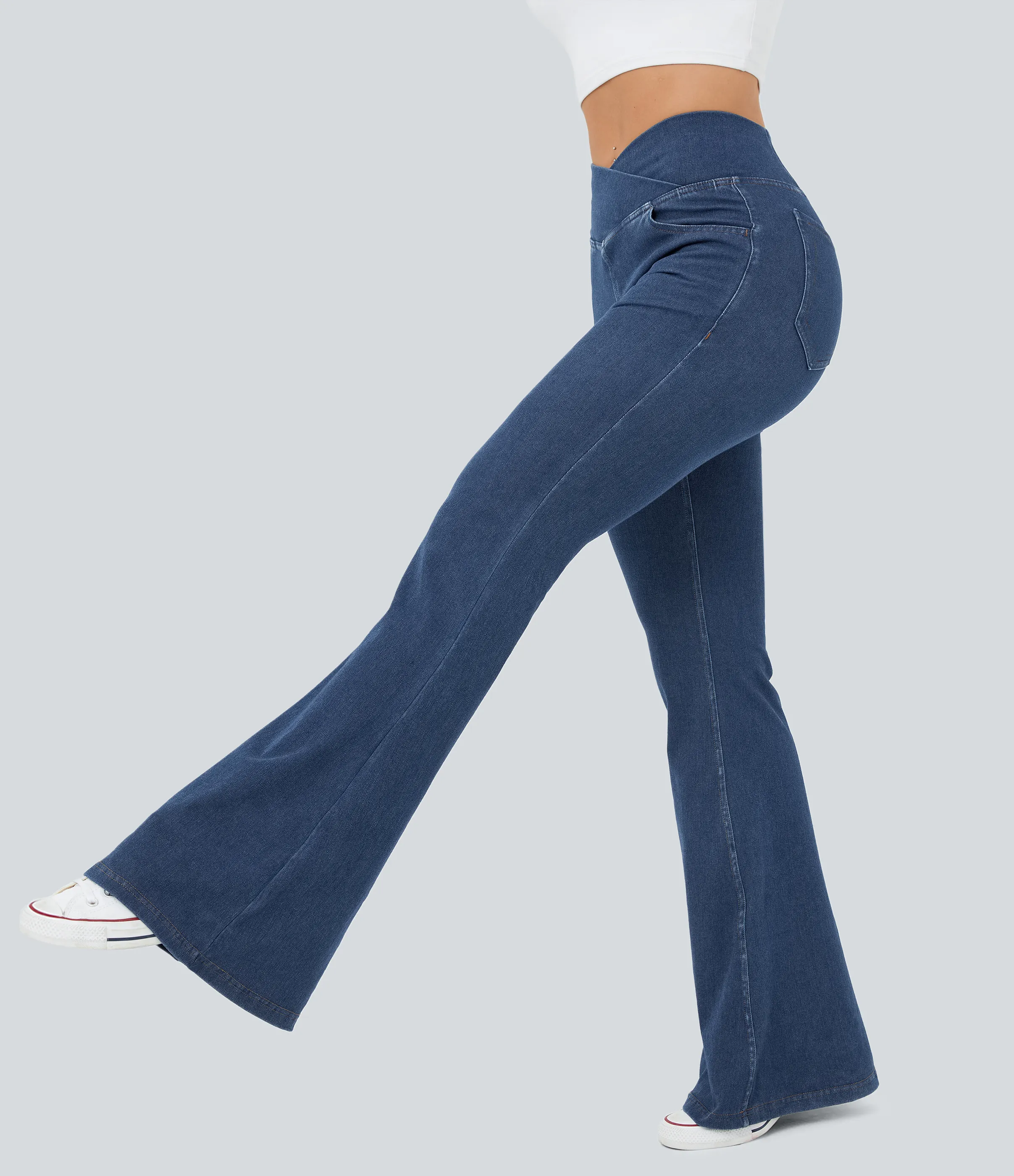 Halara Jeans Halara Flex™ Denim súper acampanado elástico lavado bolsillo cruzado tiro alto - Light Cyan Denim - XL(petite) sold by Halara product image thumbnail 4