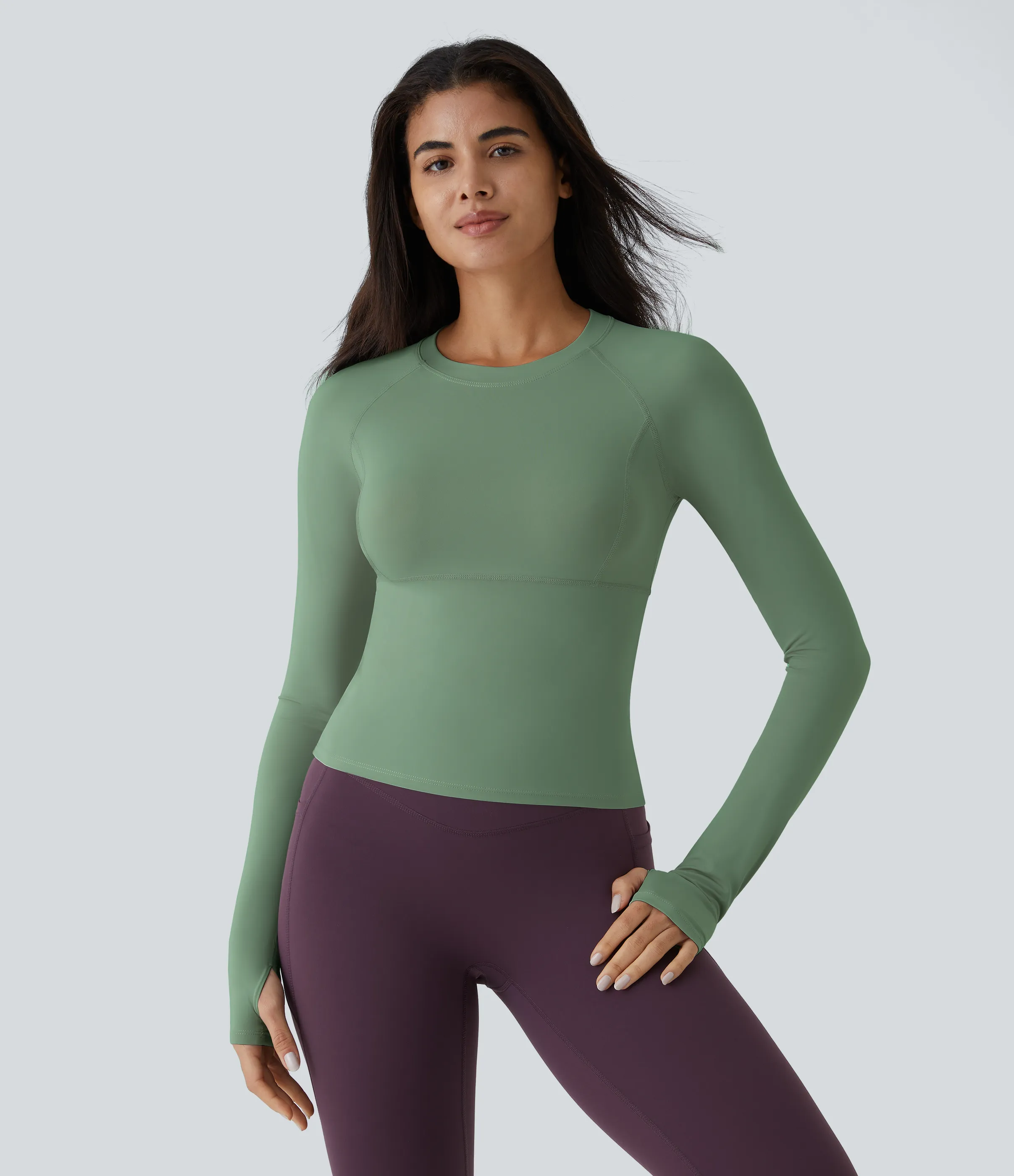 Halara Top deportivo yoga abertura pulgar - Green Shade - L(Long) sold by Halara product image thumbnail 3