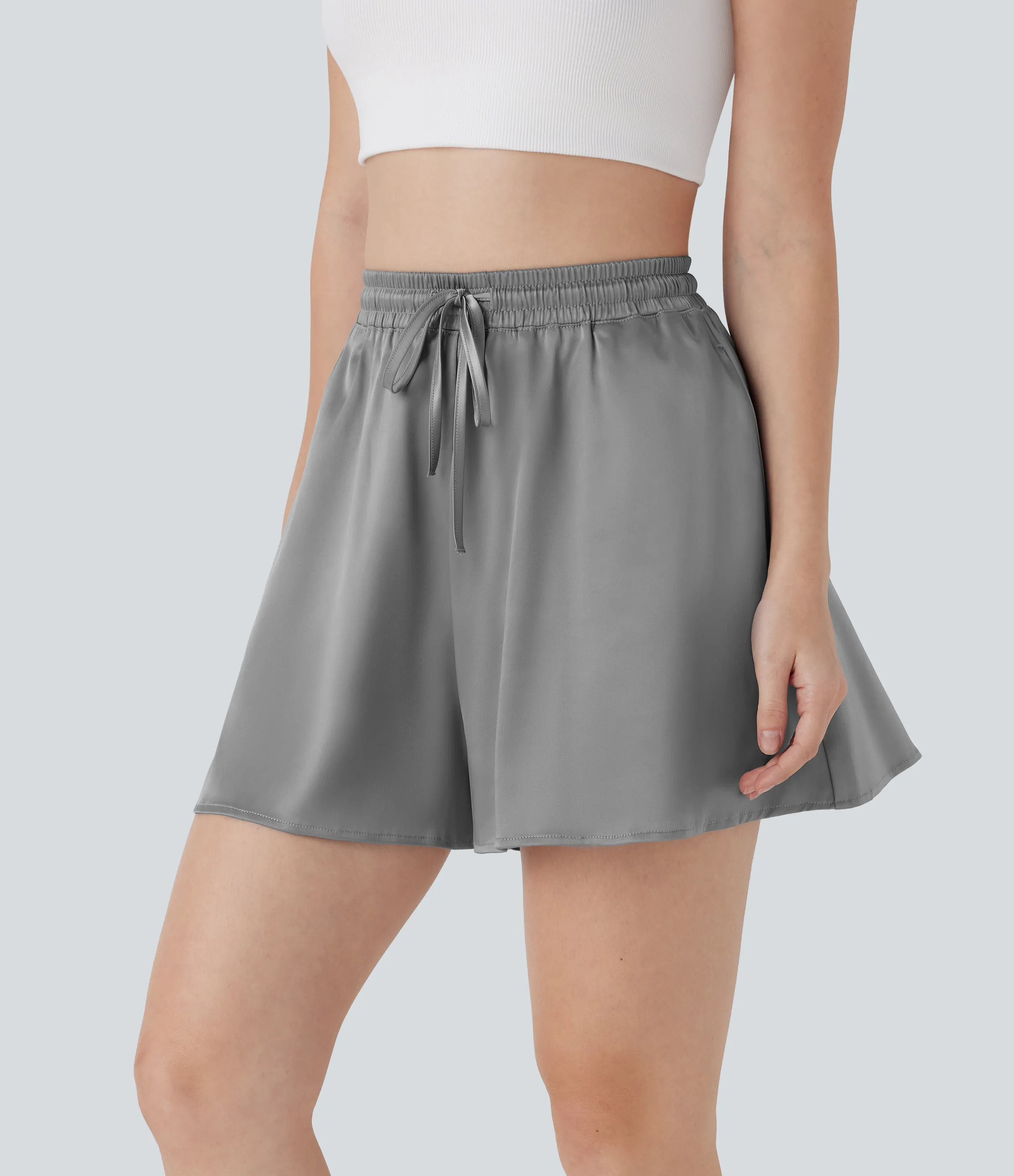 Halara Shorts casuales holgados de satén y tiro alto con bolsillos laterales y cordón - Alloy - M sold by Halara product image thumbnail 4