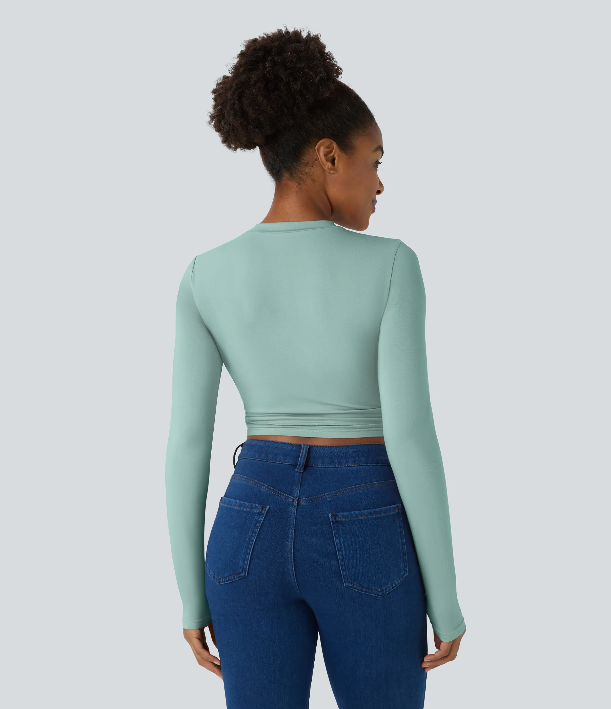 Halara Top recortado ajustado fruncido manga larga cuello redondo - Oil Blue - M sold by Halara product image thumbnail 3