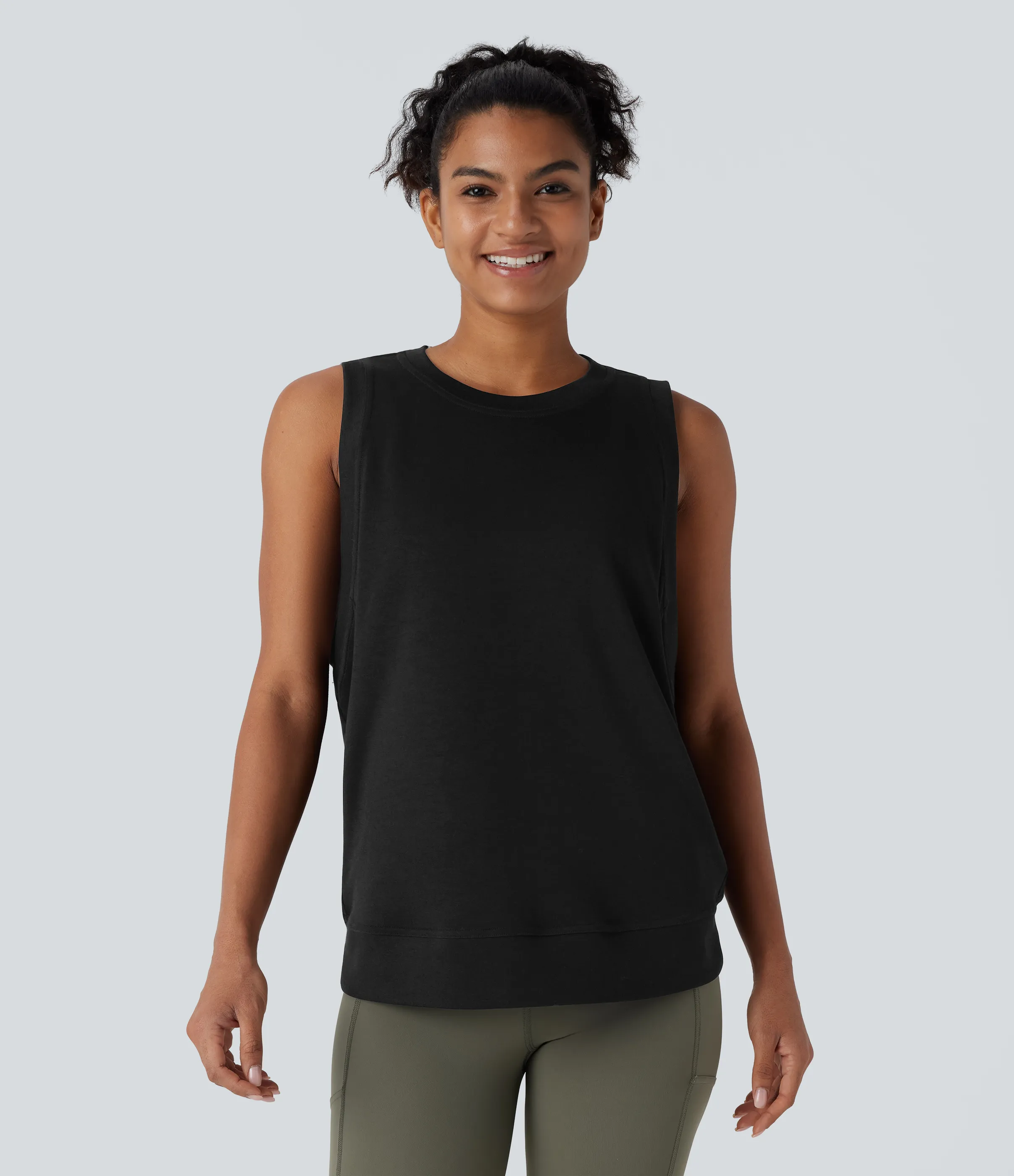 Halara Camiseta sin mangas cuello redondo bolsillo lateral - Black - XS sold by Halara product image thumbnail 3