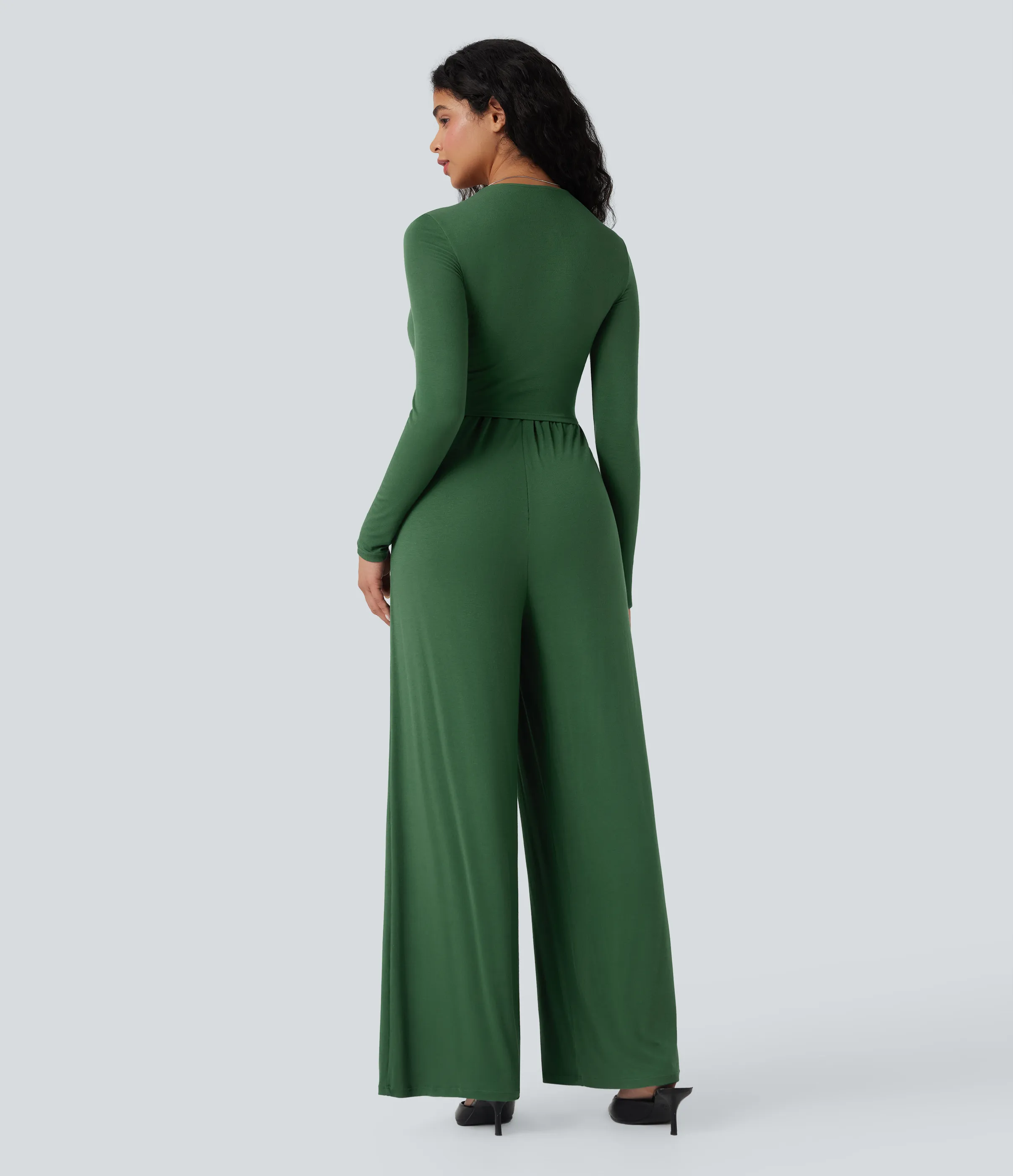 Halara Jumpsuit ancho casual de cuello en V acanalado de manga larga con espalda cruzada con lazo y bolsillos (edición Easy Peezy) - Dark Verdant Green - S(regular) sold by Halara product image thumbnail 5
