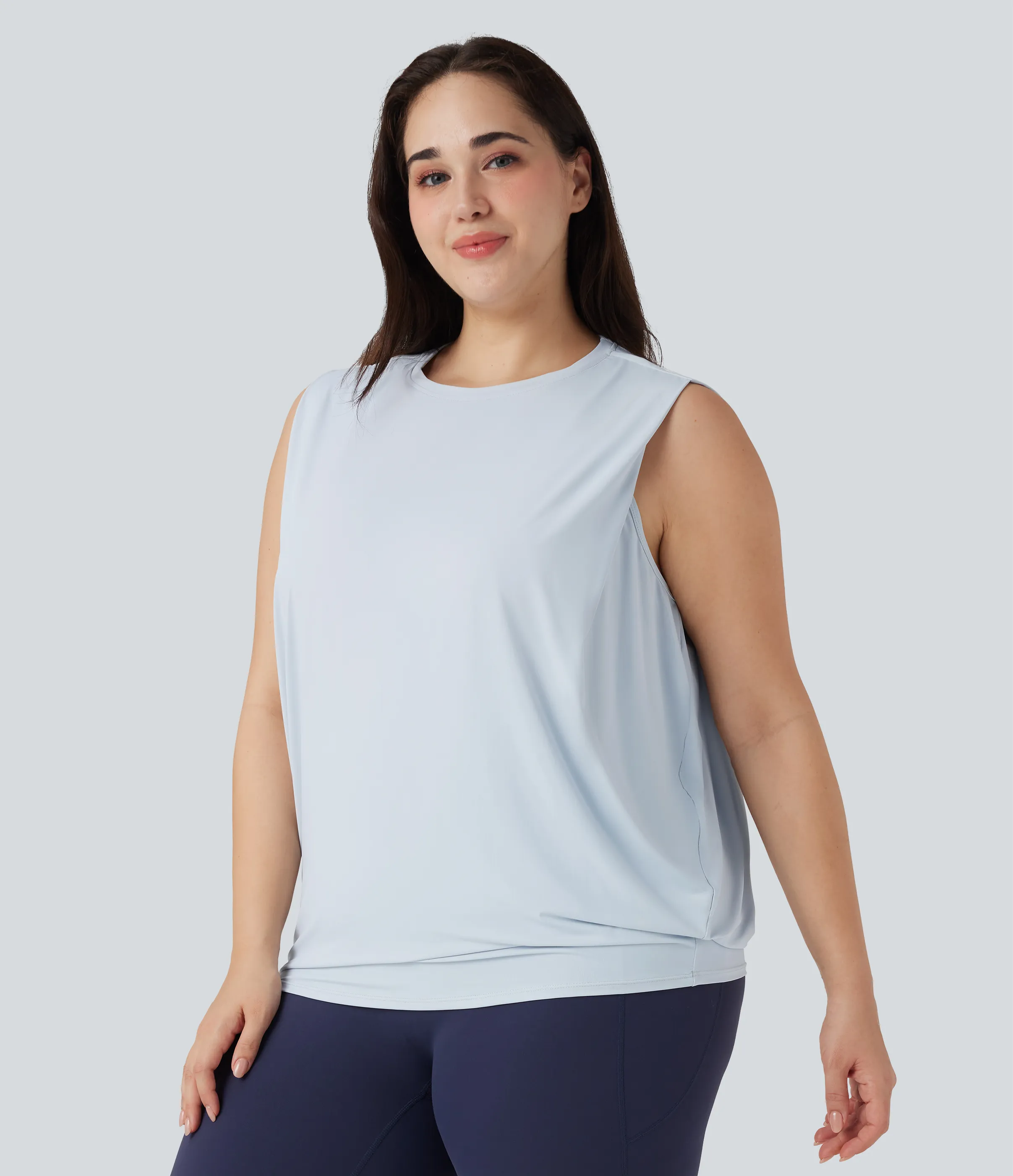 Halara Camiseta de yoga de talla grande con cuello redondo y tacto fresco - UPF 50+ - Illusion Blue - 1X sold by Halara product image thumbnail 4
